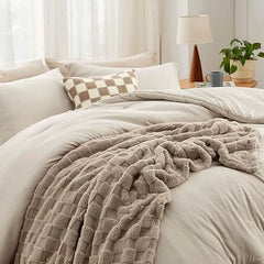 Checkered Comforter Set