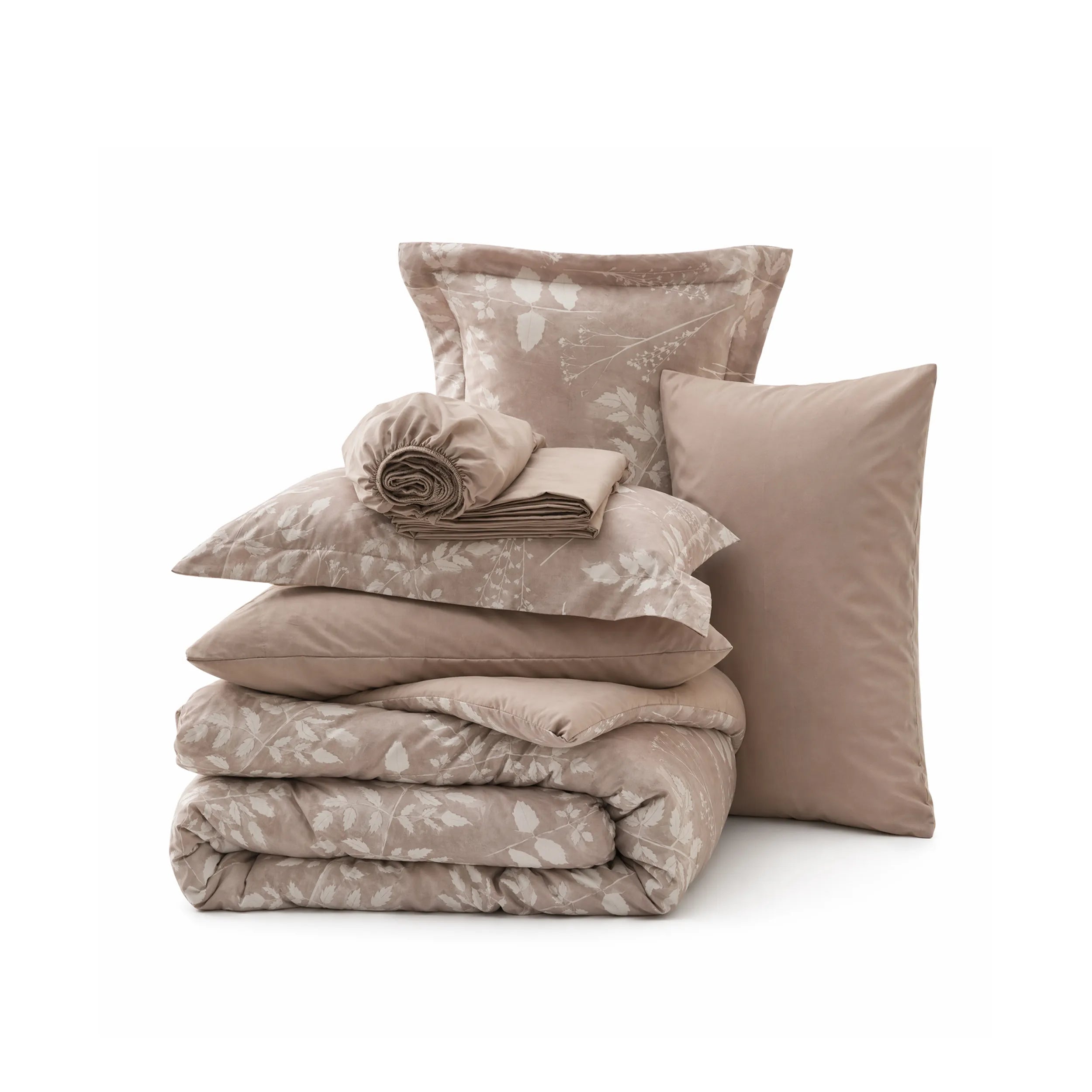 Elegant Floral Comforter Set