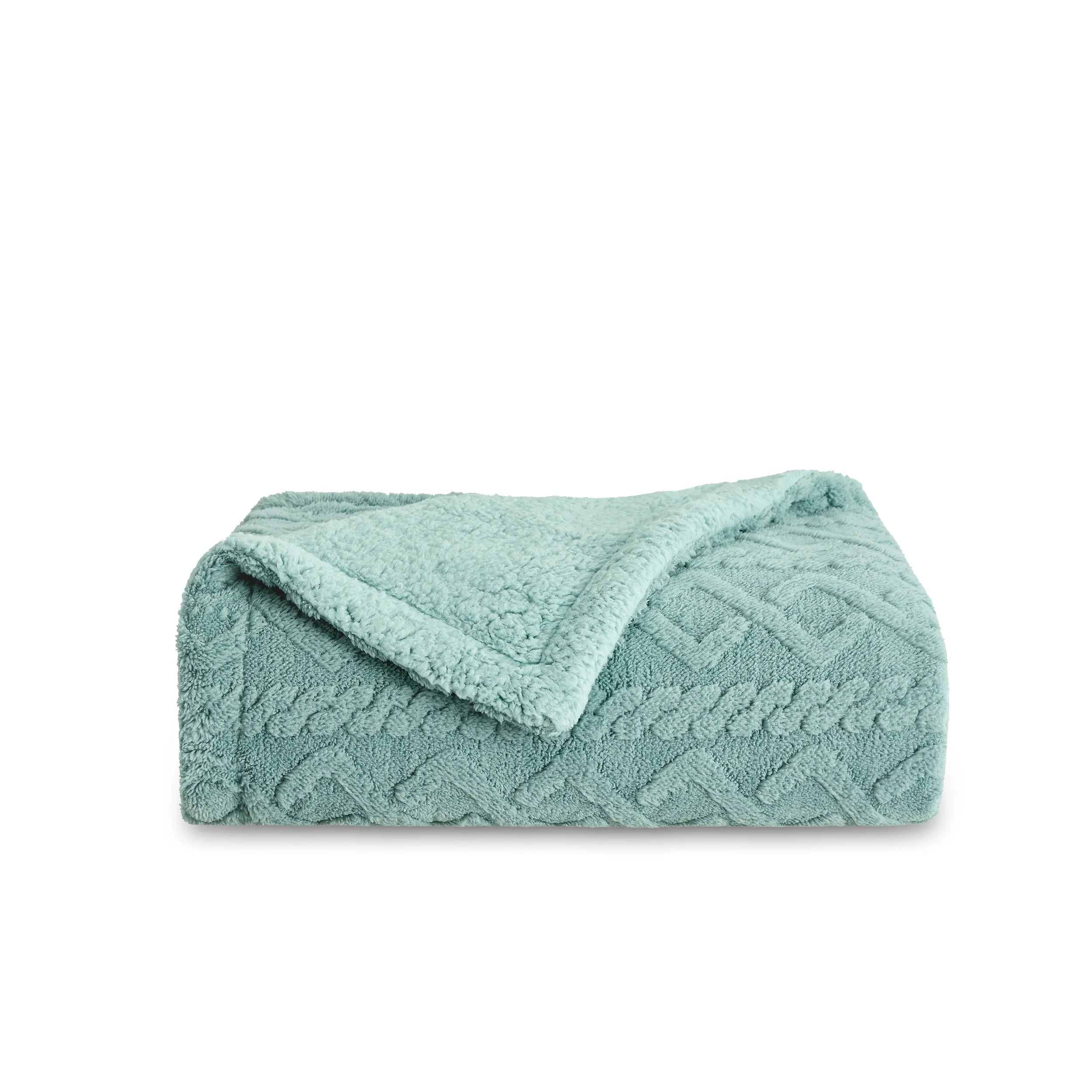 Cozy Sherpa Throw Blanket for Couch
