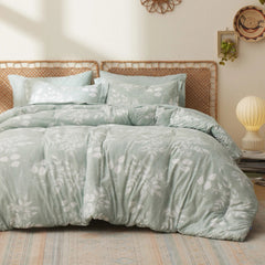 Elegant Floral Comforter Set