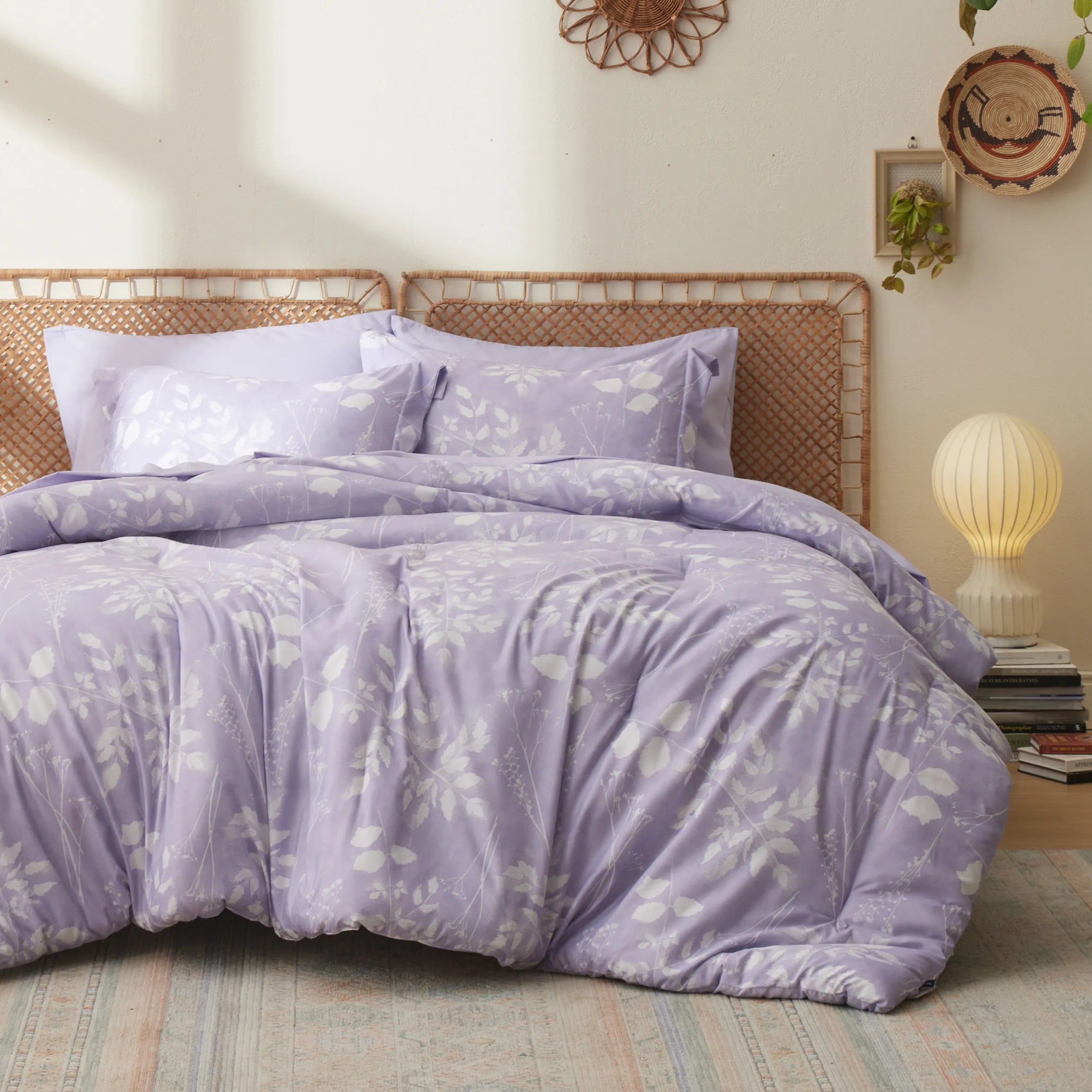 Elegant Floral Comforter Set