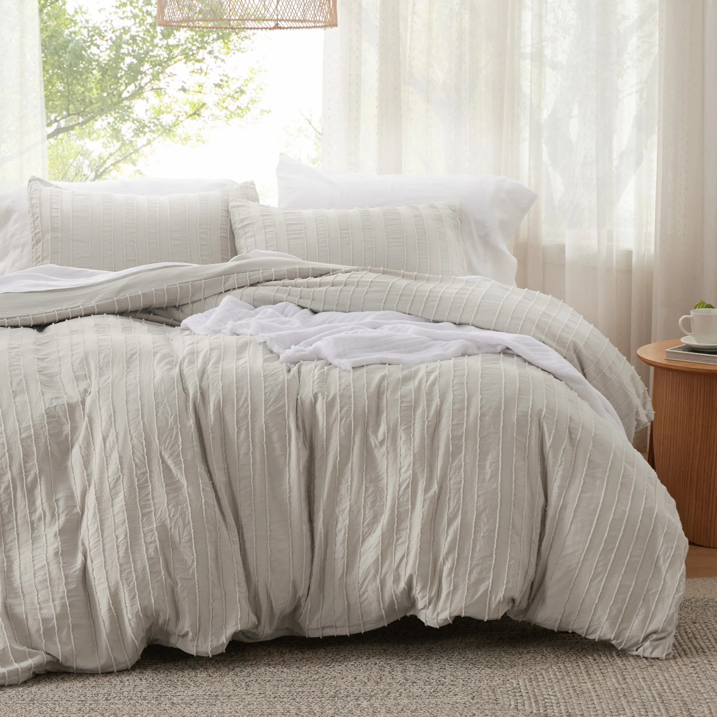 Striped Tufted Embroidery Duvet Cover Set