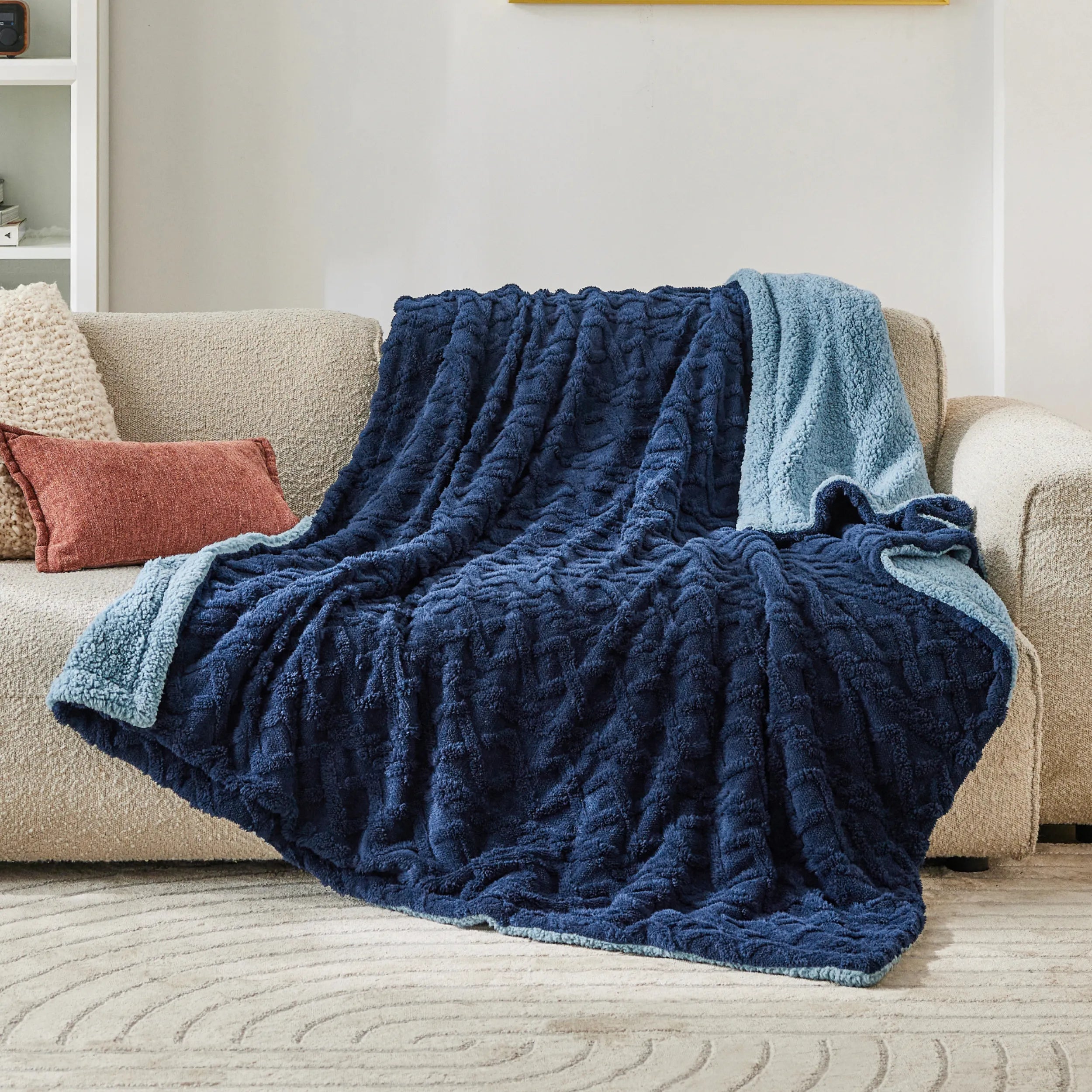 Cozy Sherpa Throw Blanket for Couch