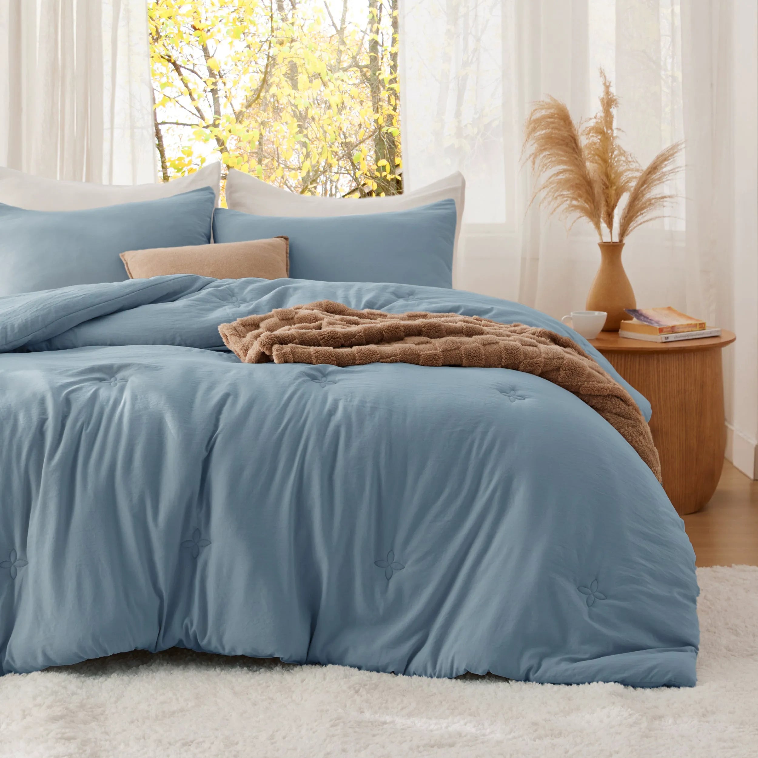 Textured Quilted Comforter Set