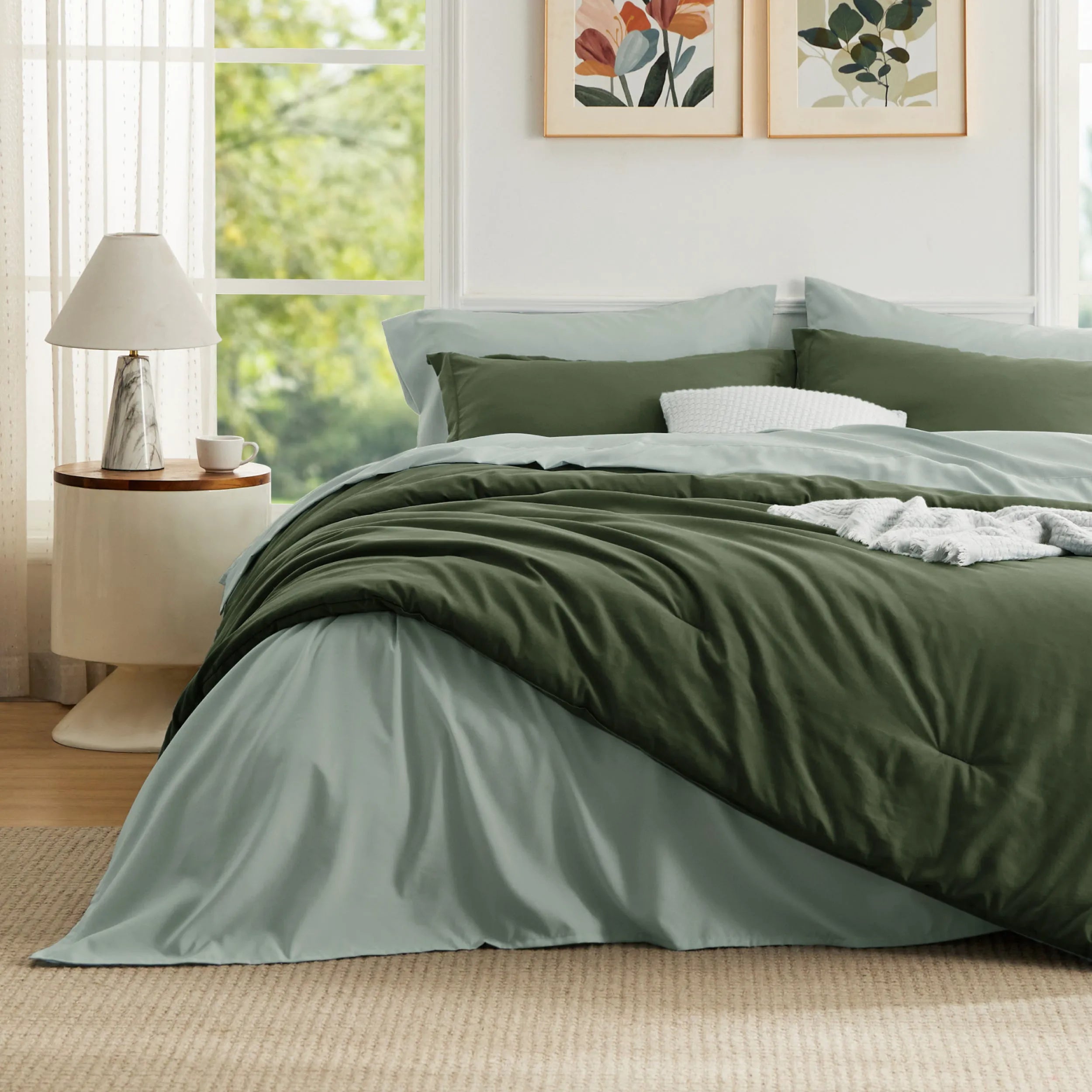 Dual-Tone Bed-in-a-Bag