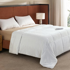 Lightweight Striped Quilt