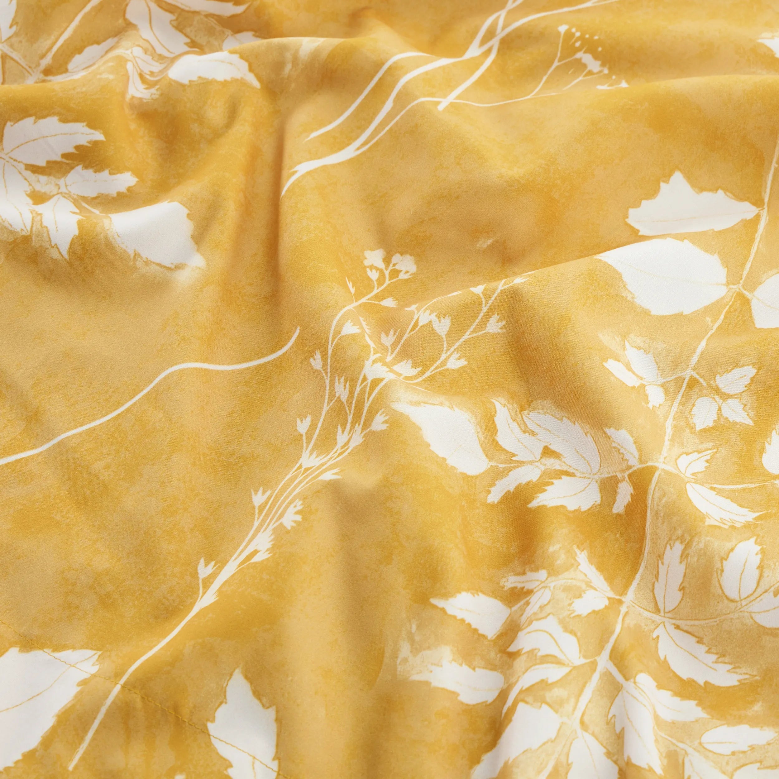 Elegant Floral Comforter Set