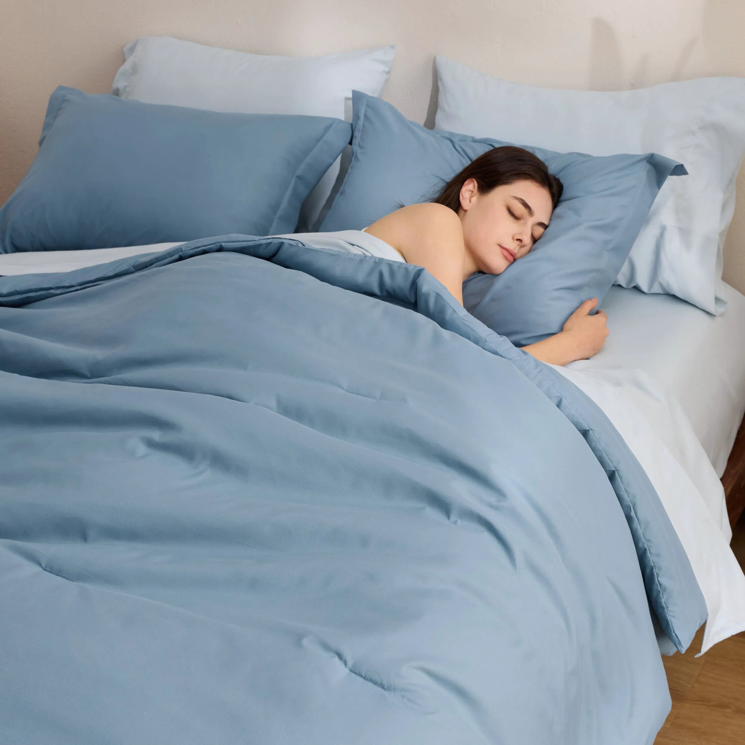Dual-Tone Bed-in-a-Bag