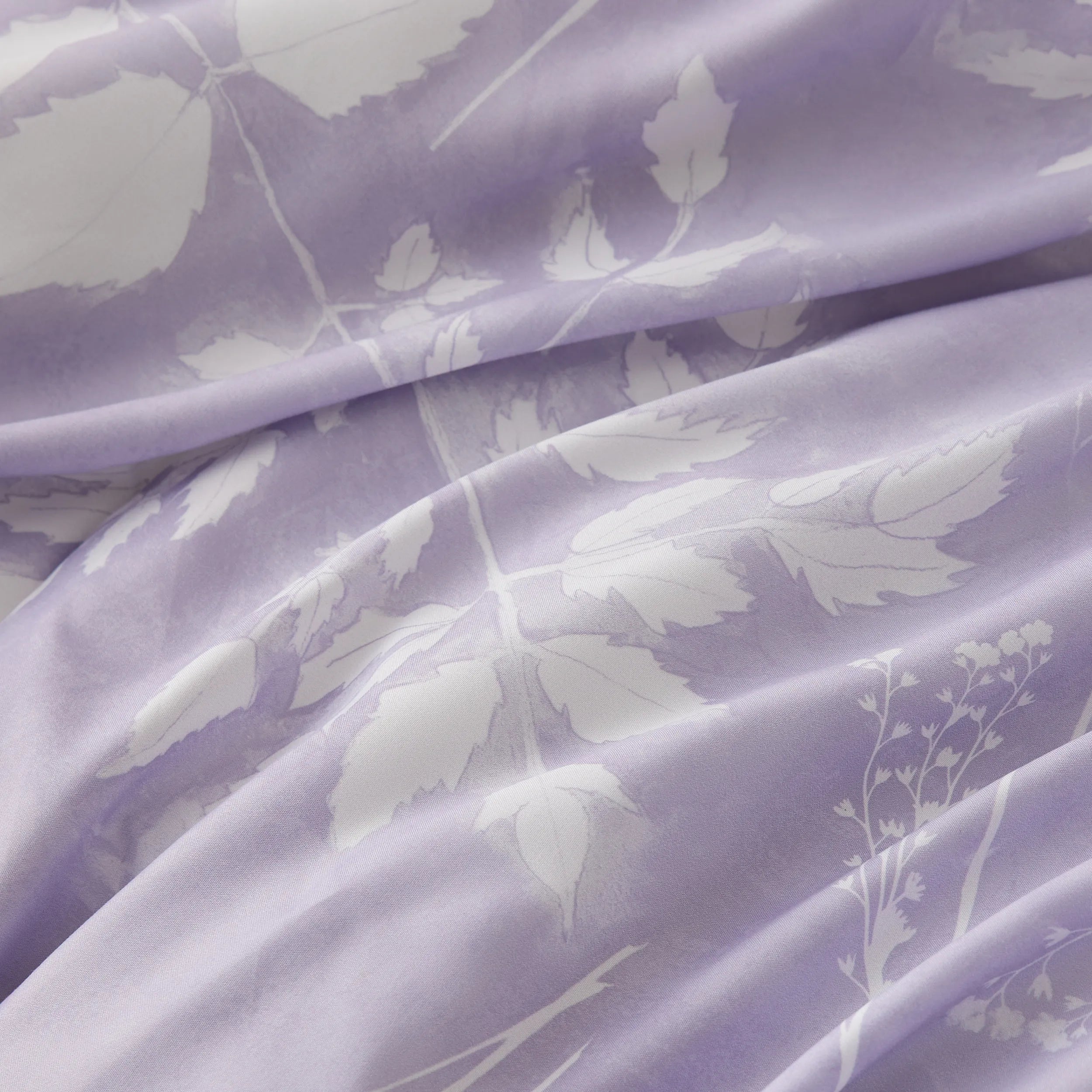 Elegant Floral Comforter Set