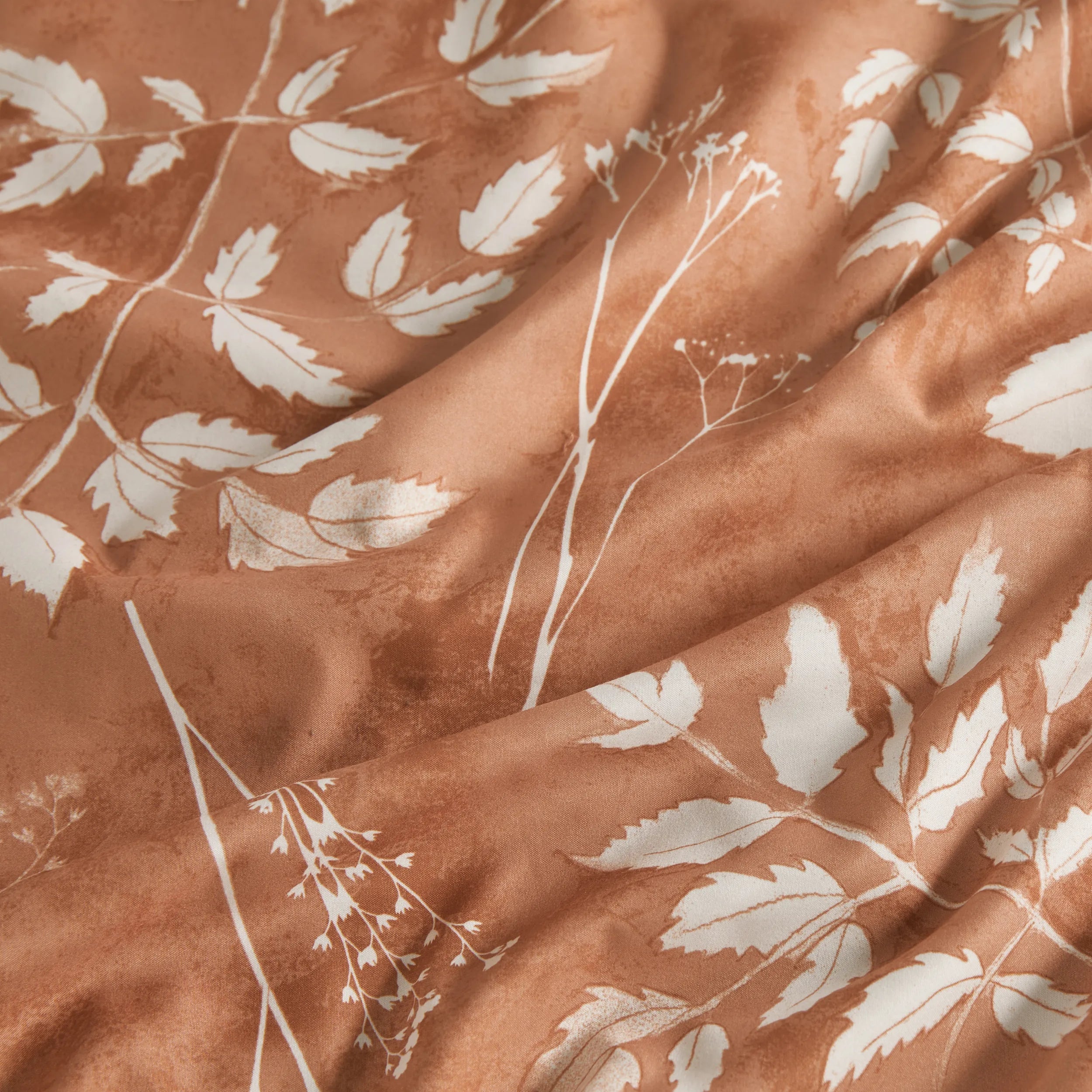 Elegant Floral Comforter Set