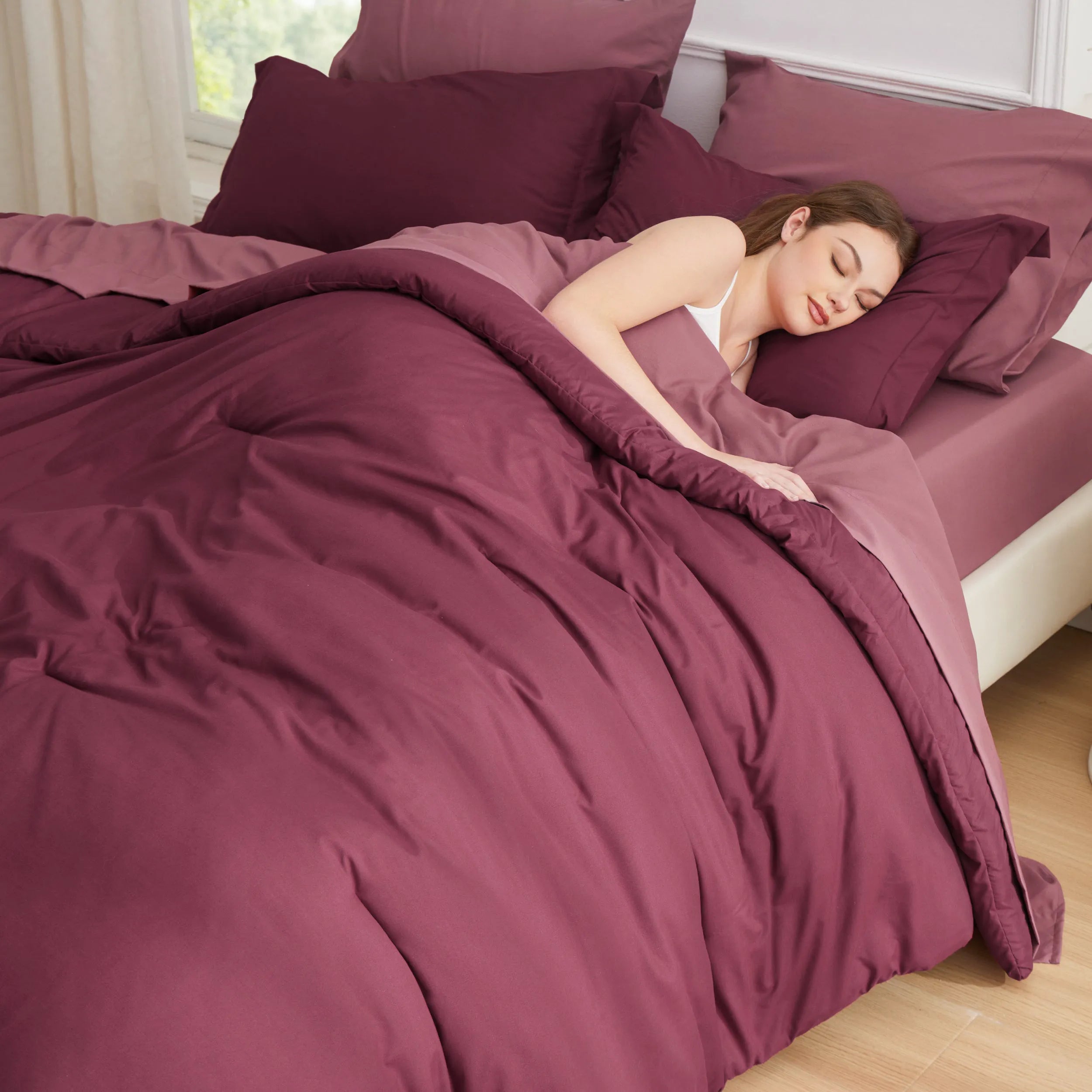 Dual-Tone Bed-in-a-Bag