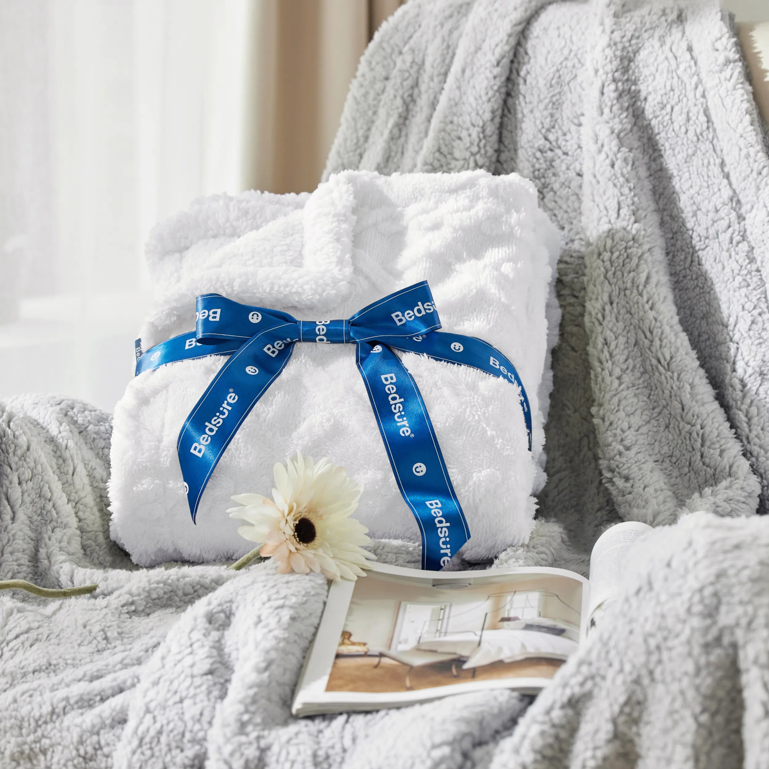 Cozy Sherpa Throw Blanket for Couch