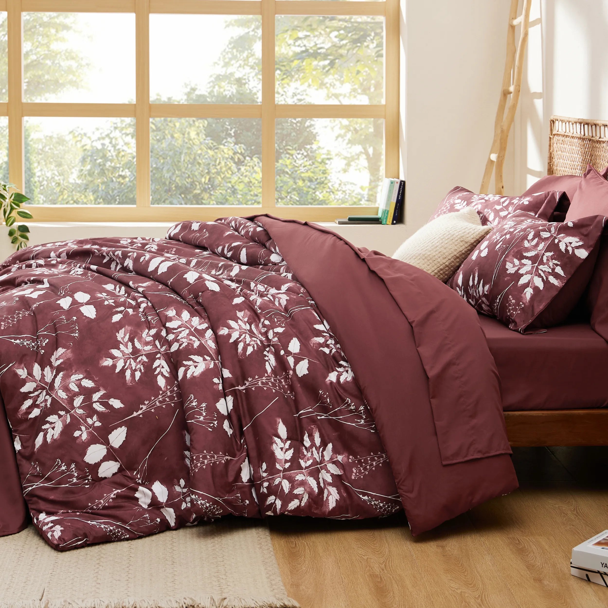 Elegant Floral Comforter Set