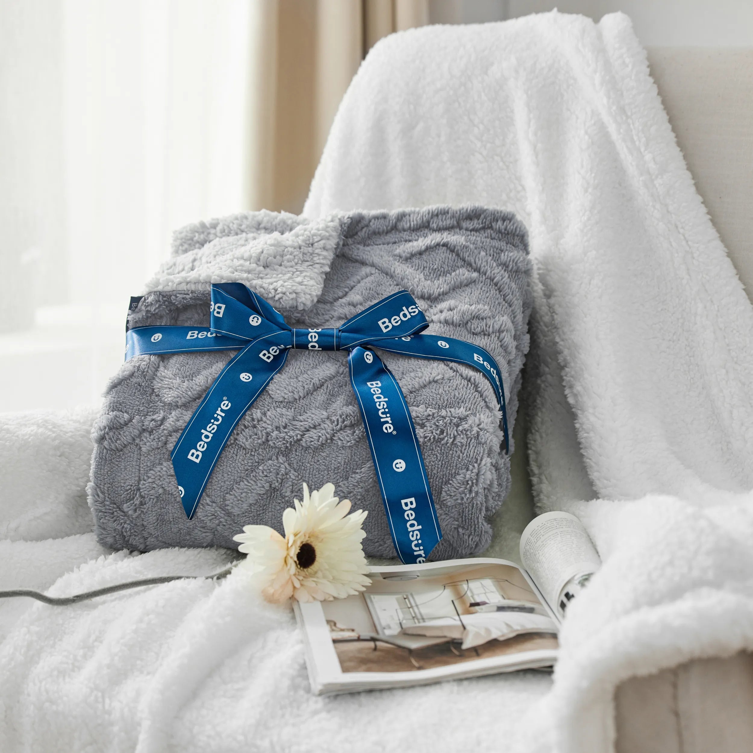 Cozy Sherpa Throw Blanket for Couch