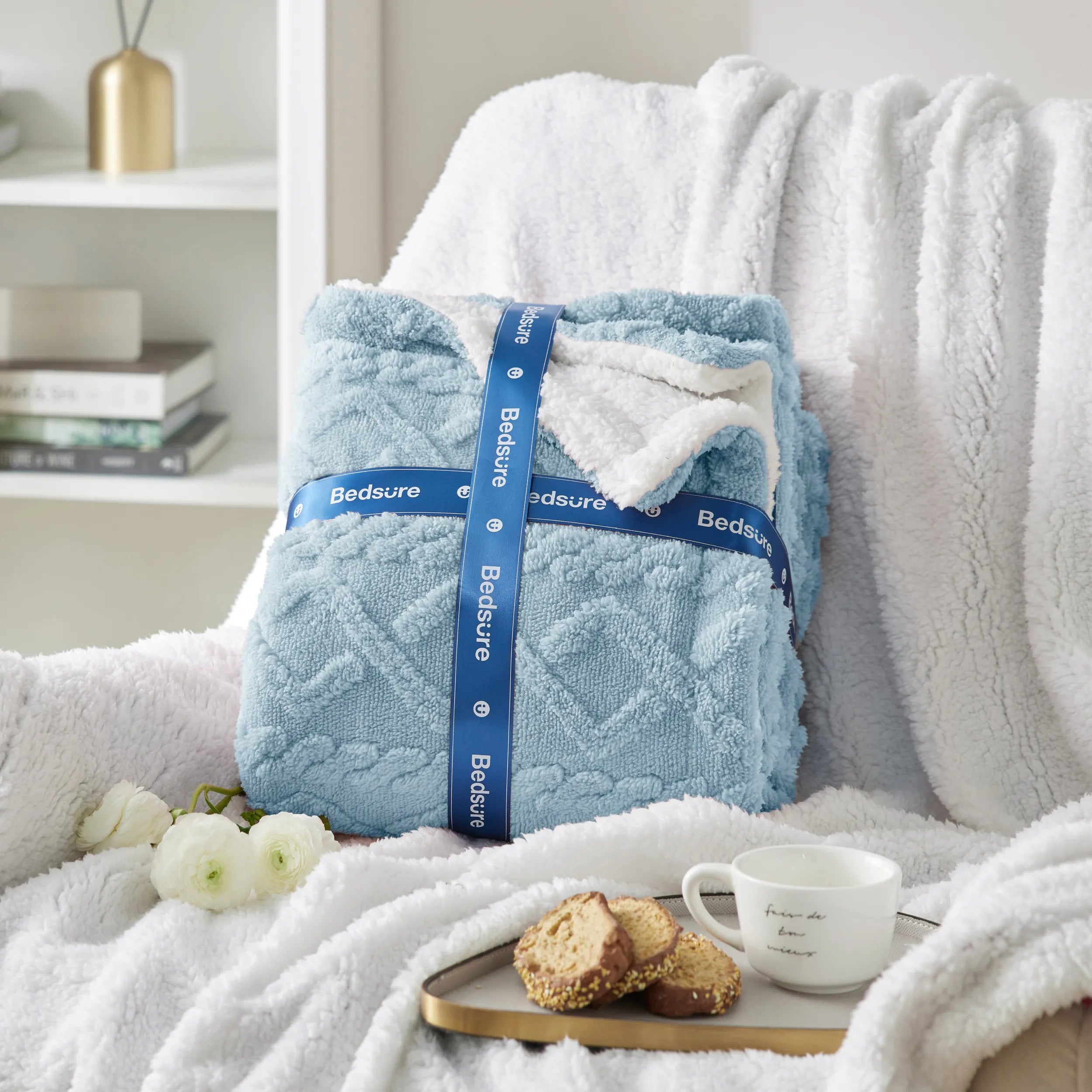 Cozy Sherpa Throw Blanket for Couch