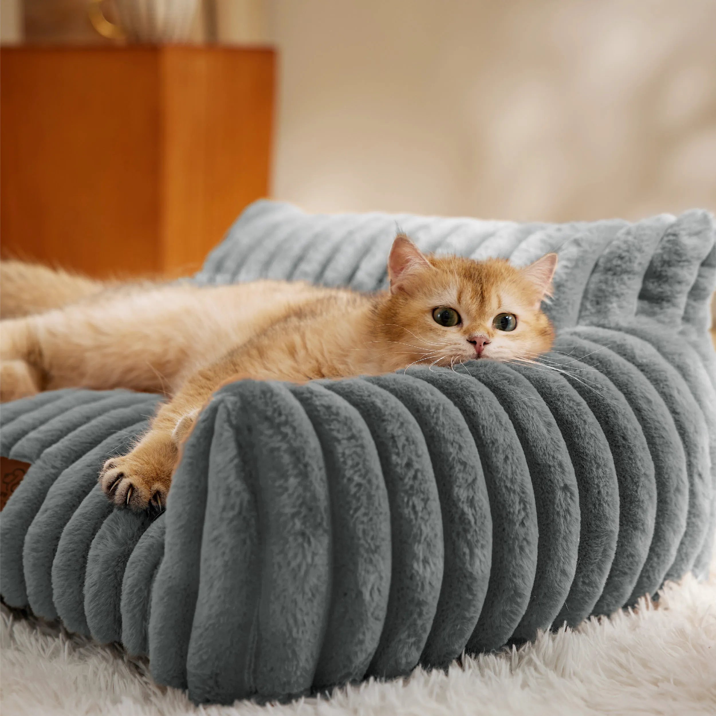 ComfyFleece™ Pet Couch
