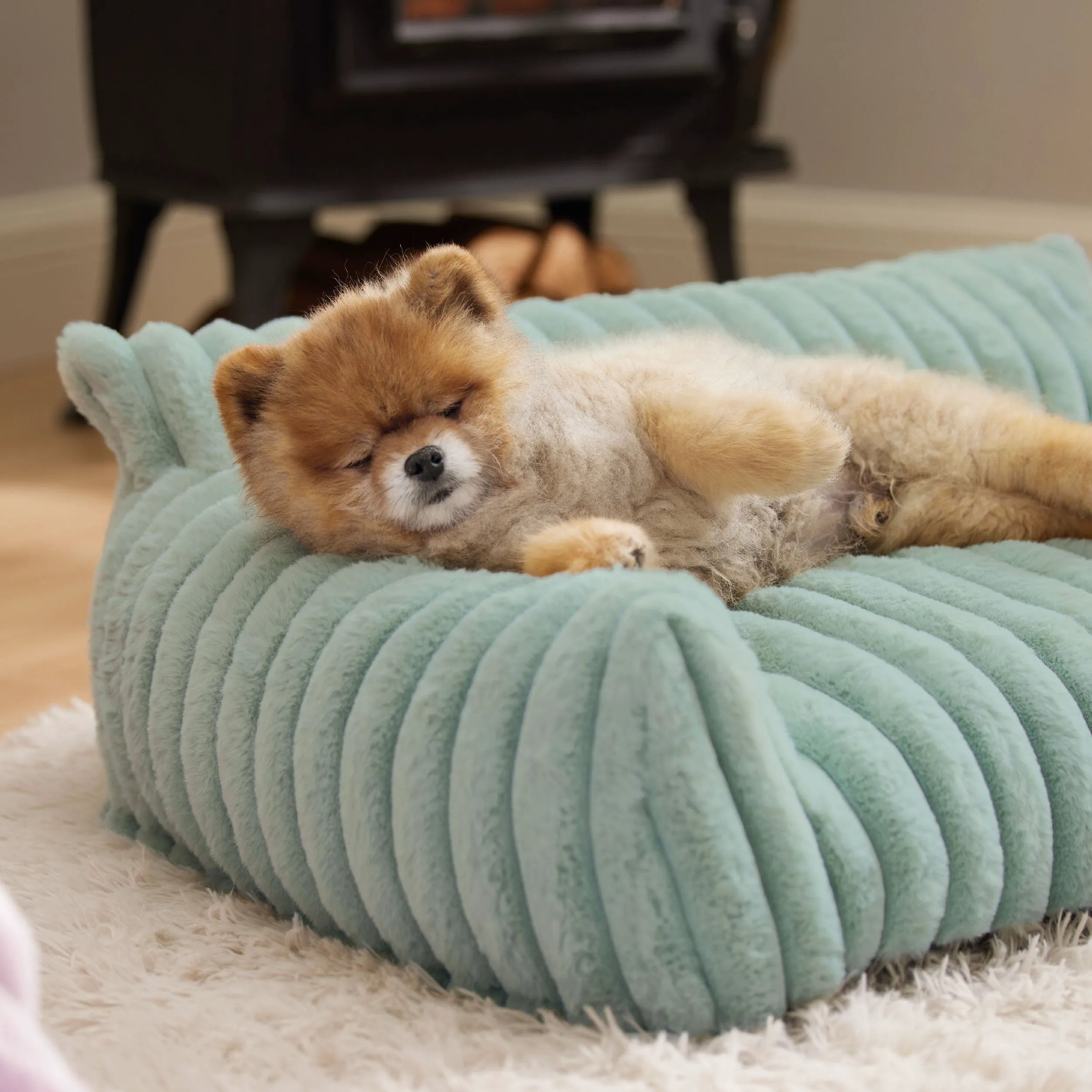 ComfyFleece™ Pet Couch