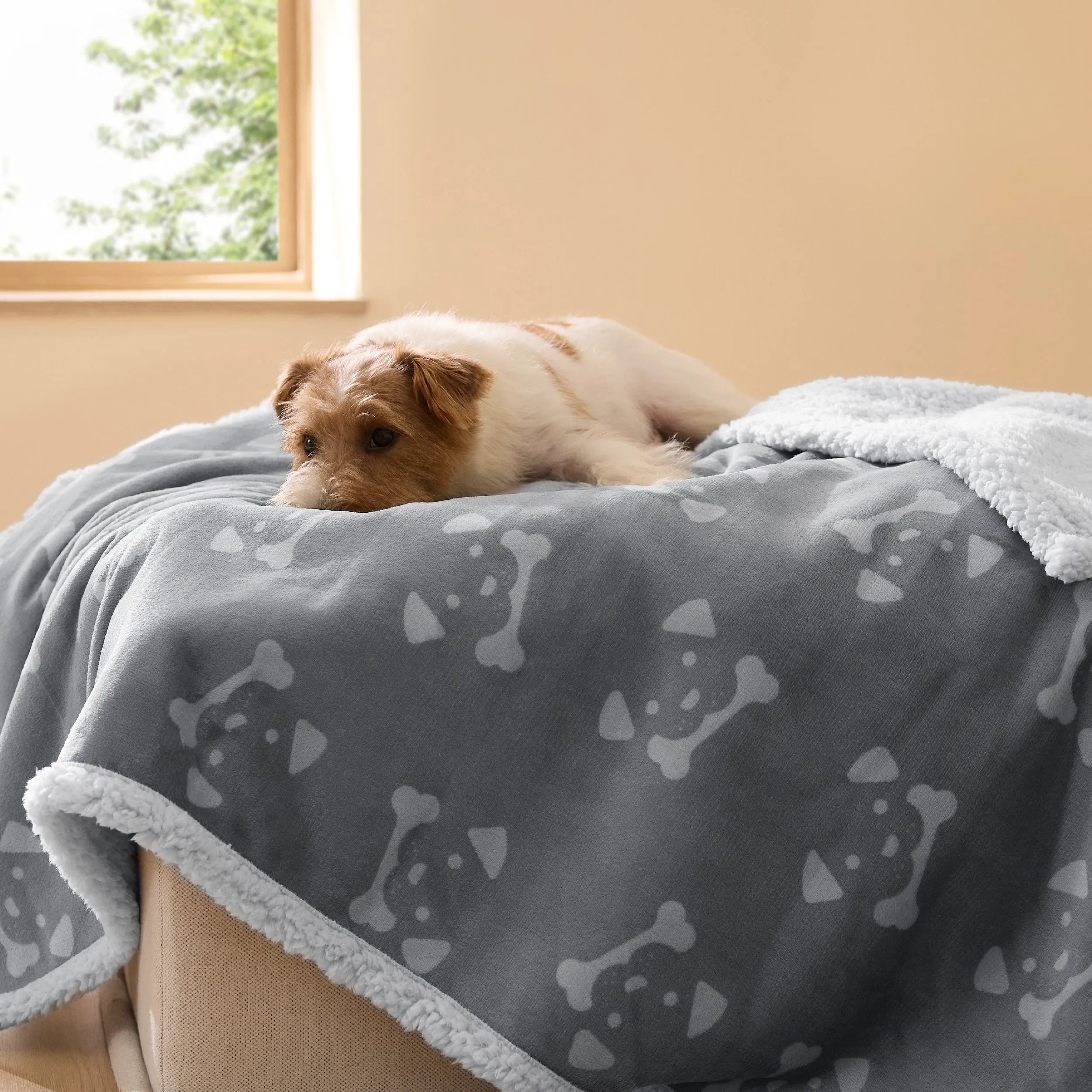 Reversible Waterproof Sherpa Blanket