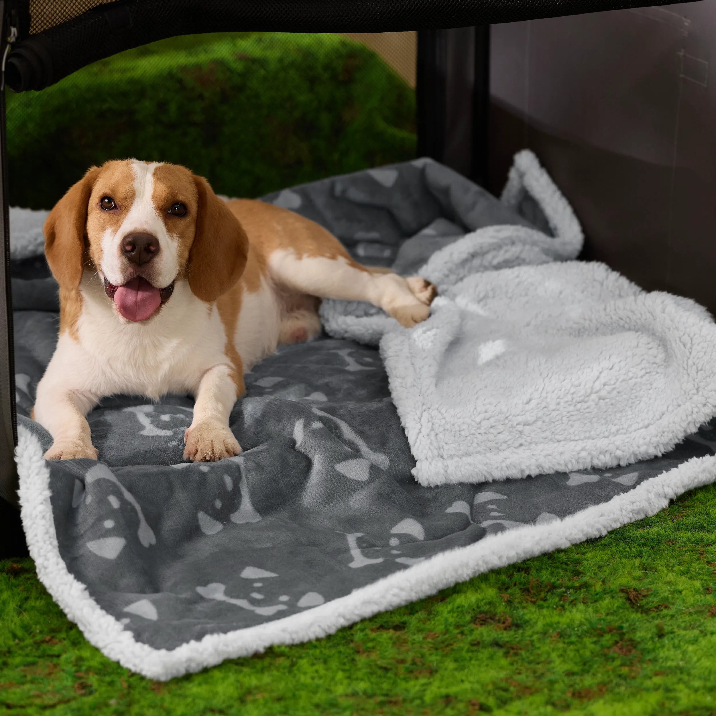 Reversible Waterproof Sherpa Blanket