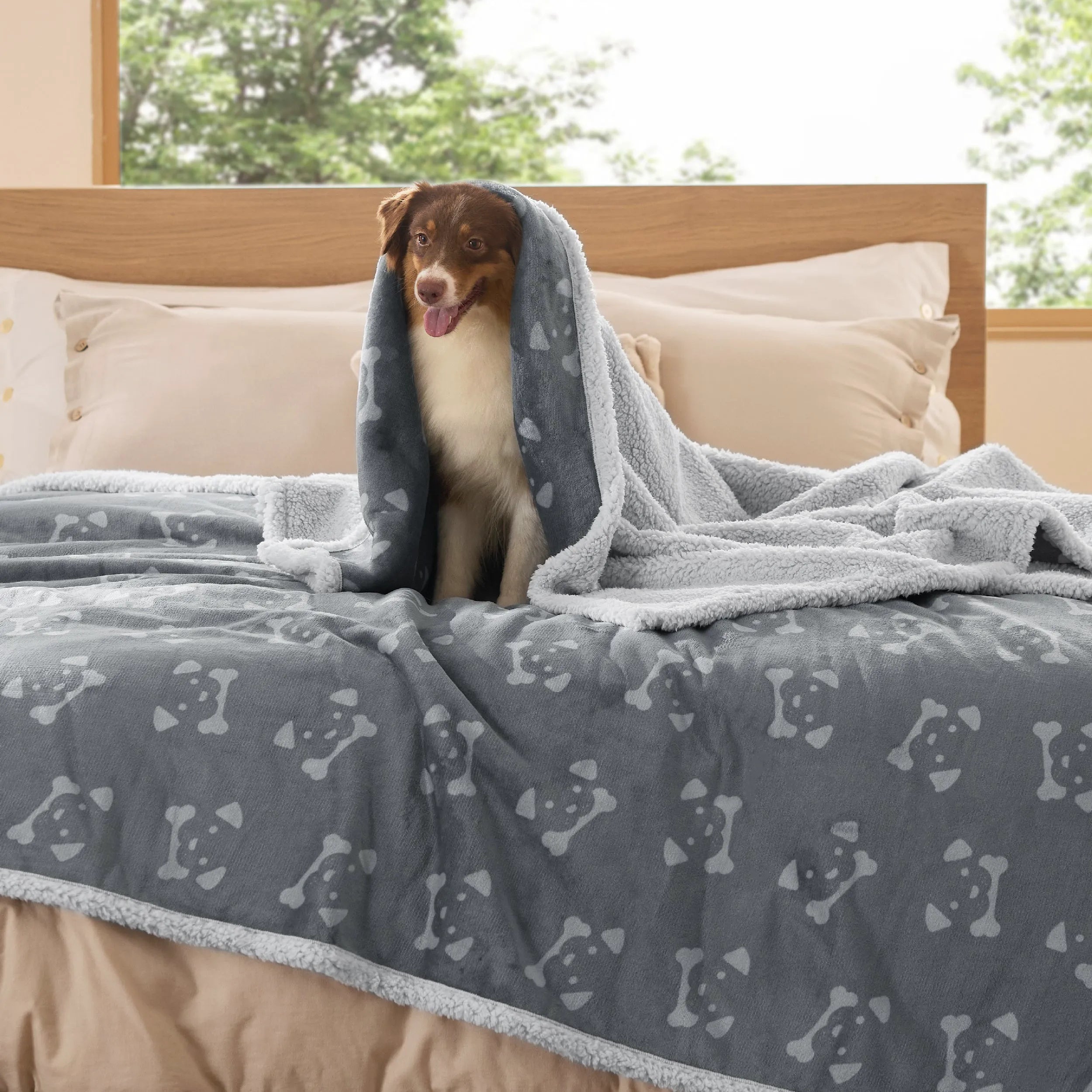 Reversible Waterproof Sherpa Blanket