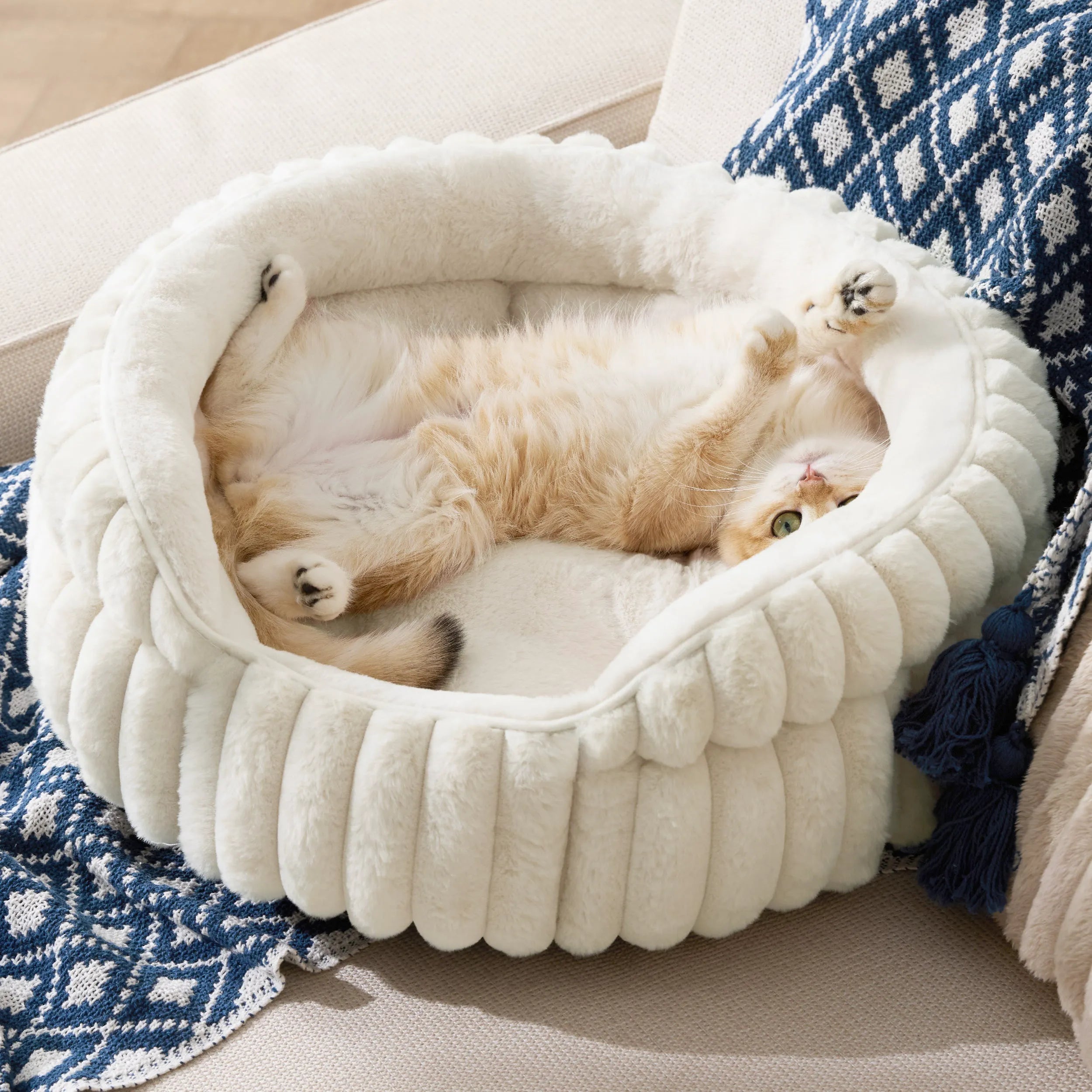 ComfyFleece™ Dual-Layer Cat Bed