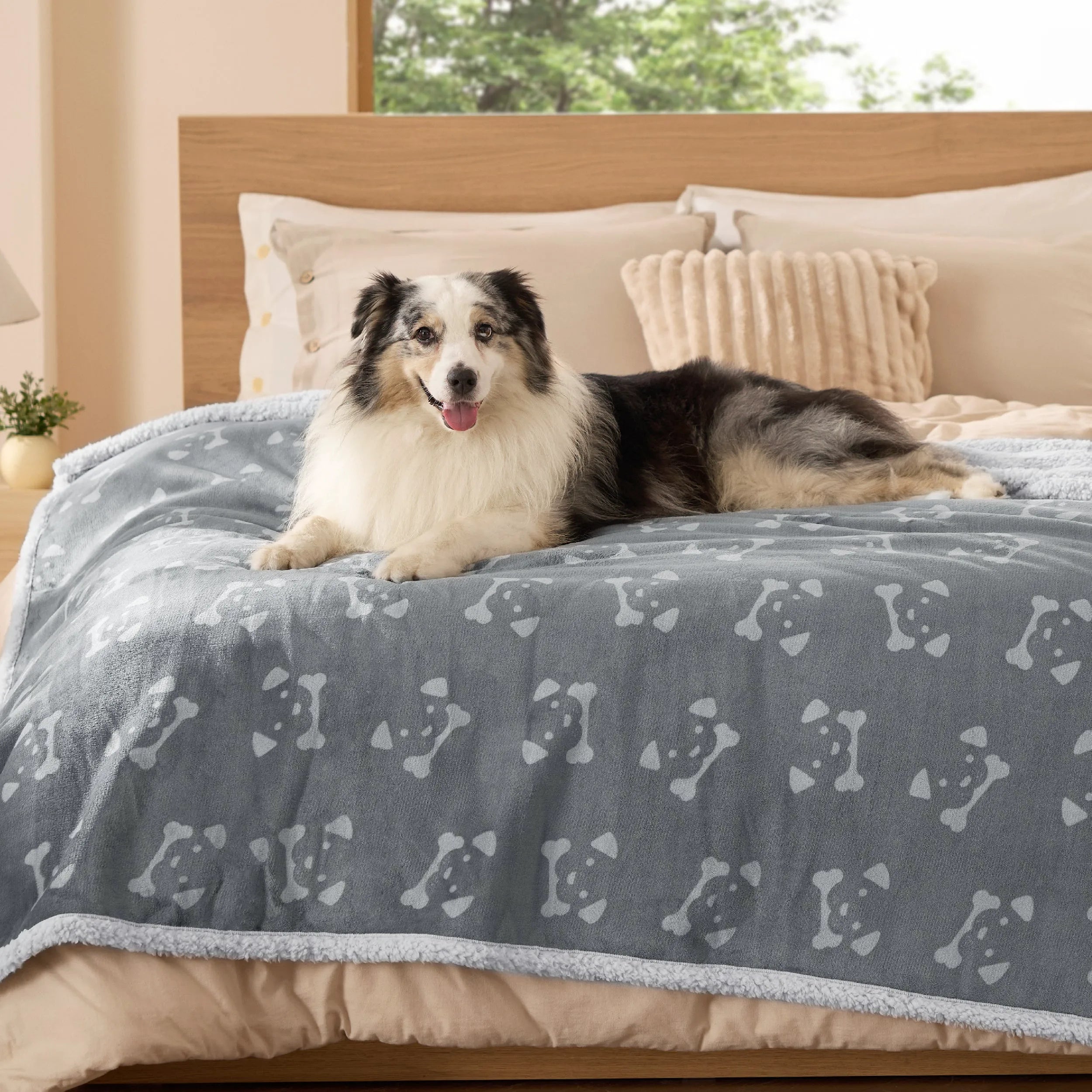 Reversible Waterproof Sherpa Blanket