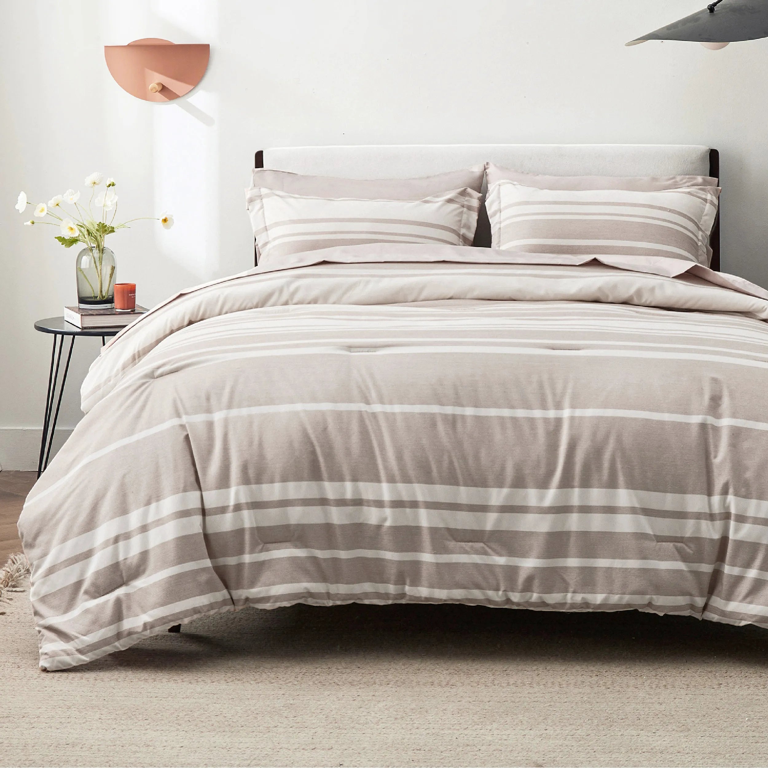 Reversible Cationic Dyed Bed-in-a-Bag
