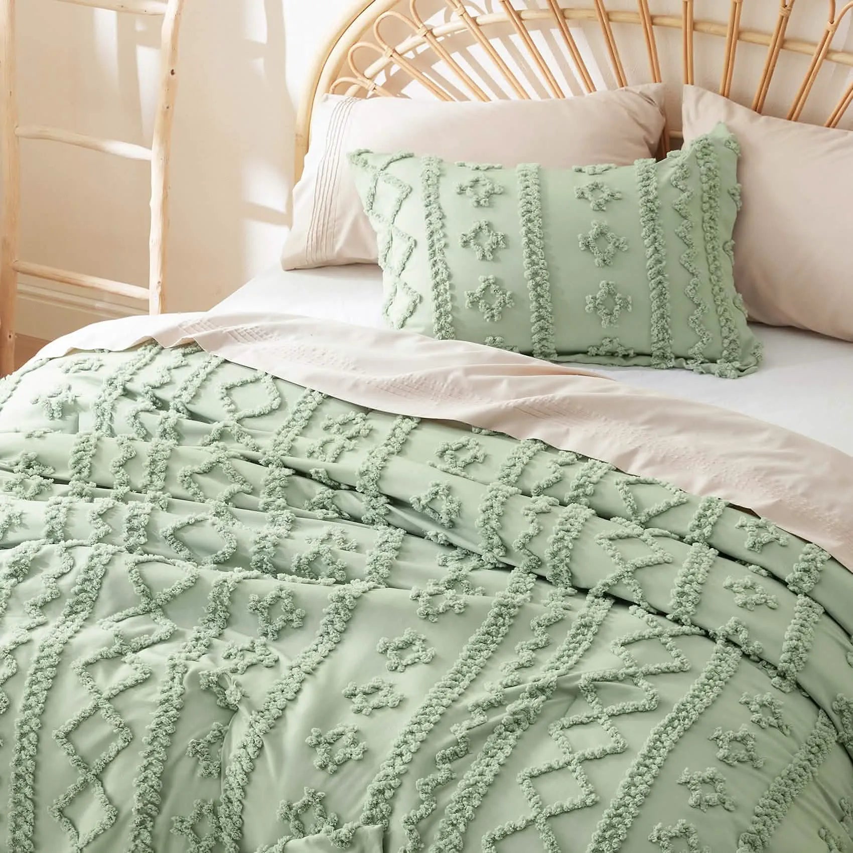 Boho Deluxe Embroidered Comforter Set