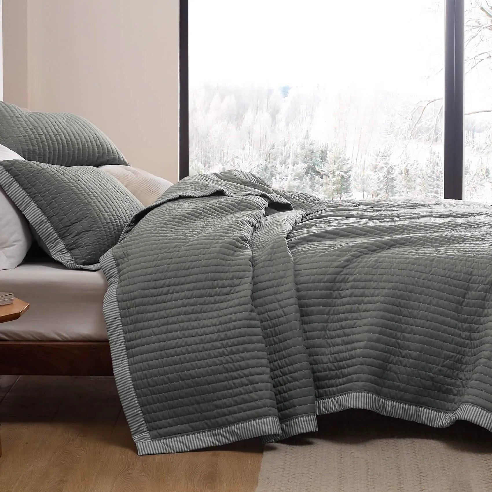 Corduroy Quilt Set