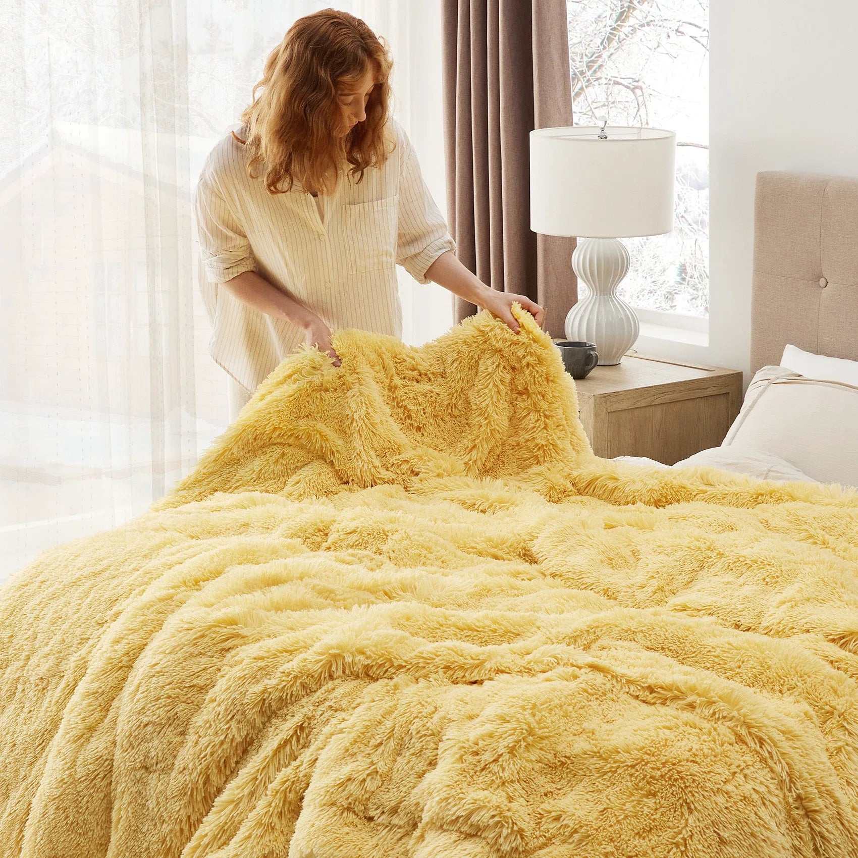 Fuzzy Faux Fur Throw Blanket