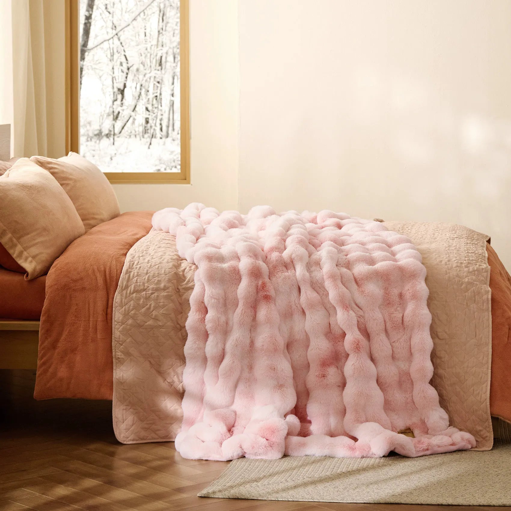 Faux Fur Bubble Blanket