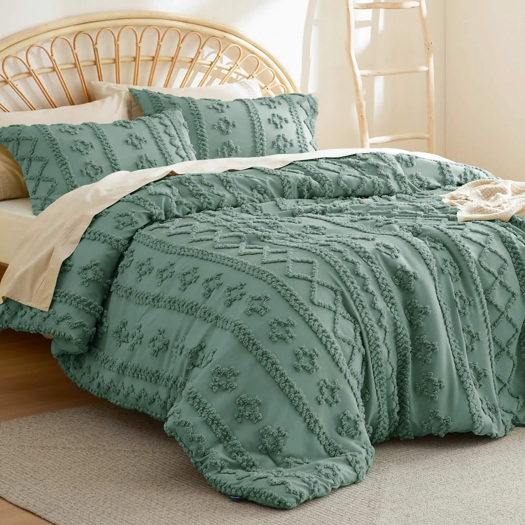 Boho Deluxe Embroidered Comforter Set