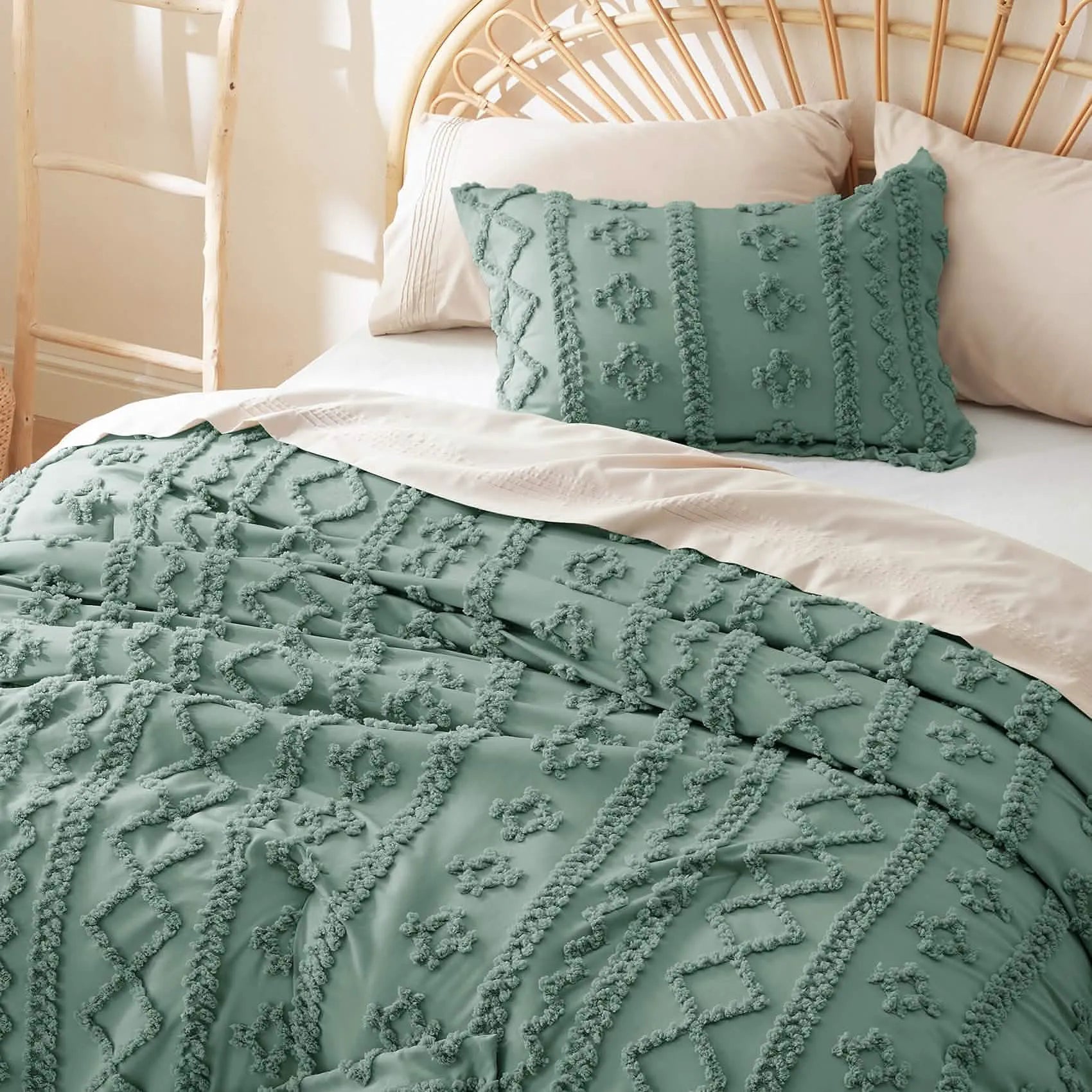 Boho Deluxe Embroidered Comforter Set