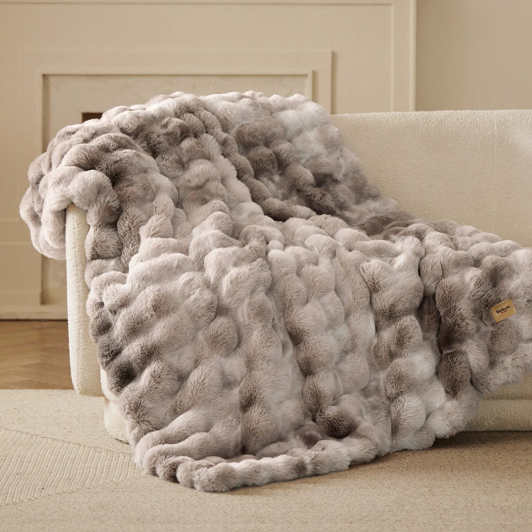 Faux Fur Bubble Blanket