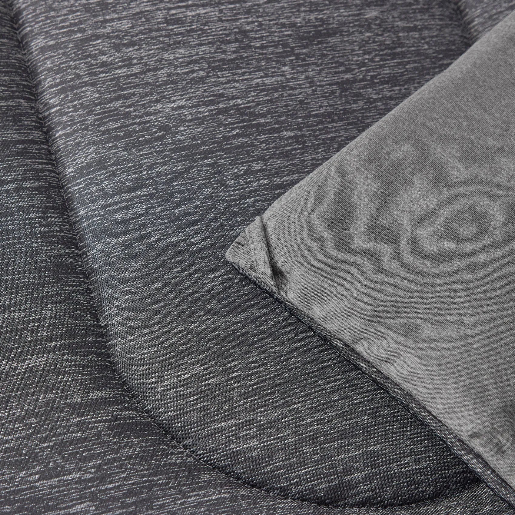Reversible Warm & Cooling Comforter Set