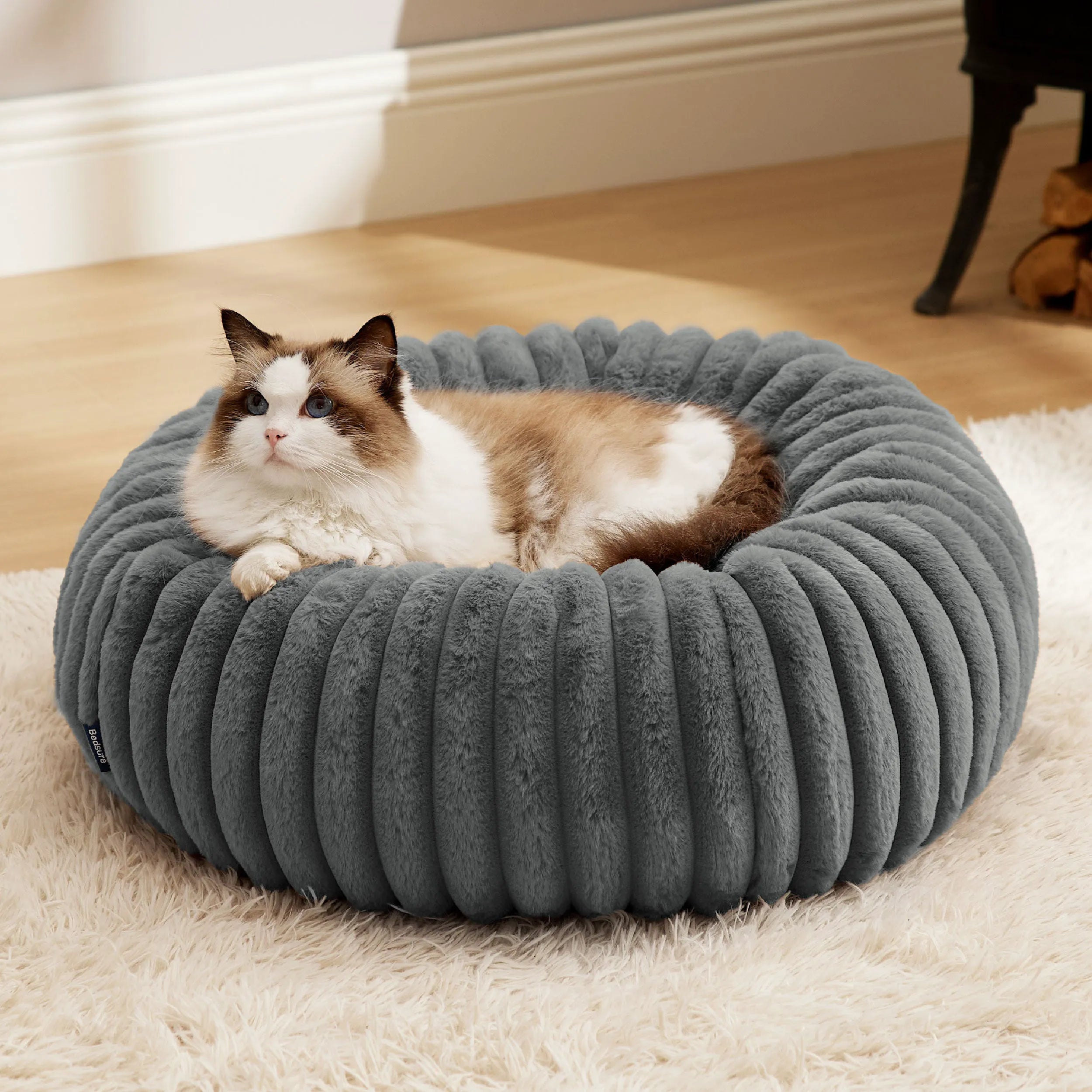 ComfyFleece™ Donut Dog Bed