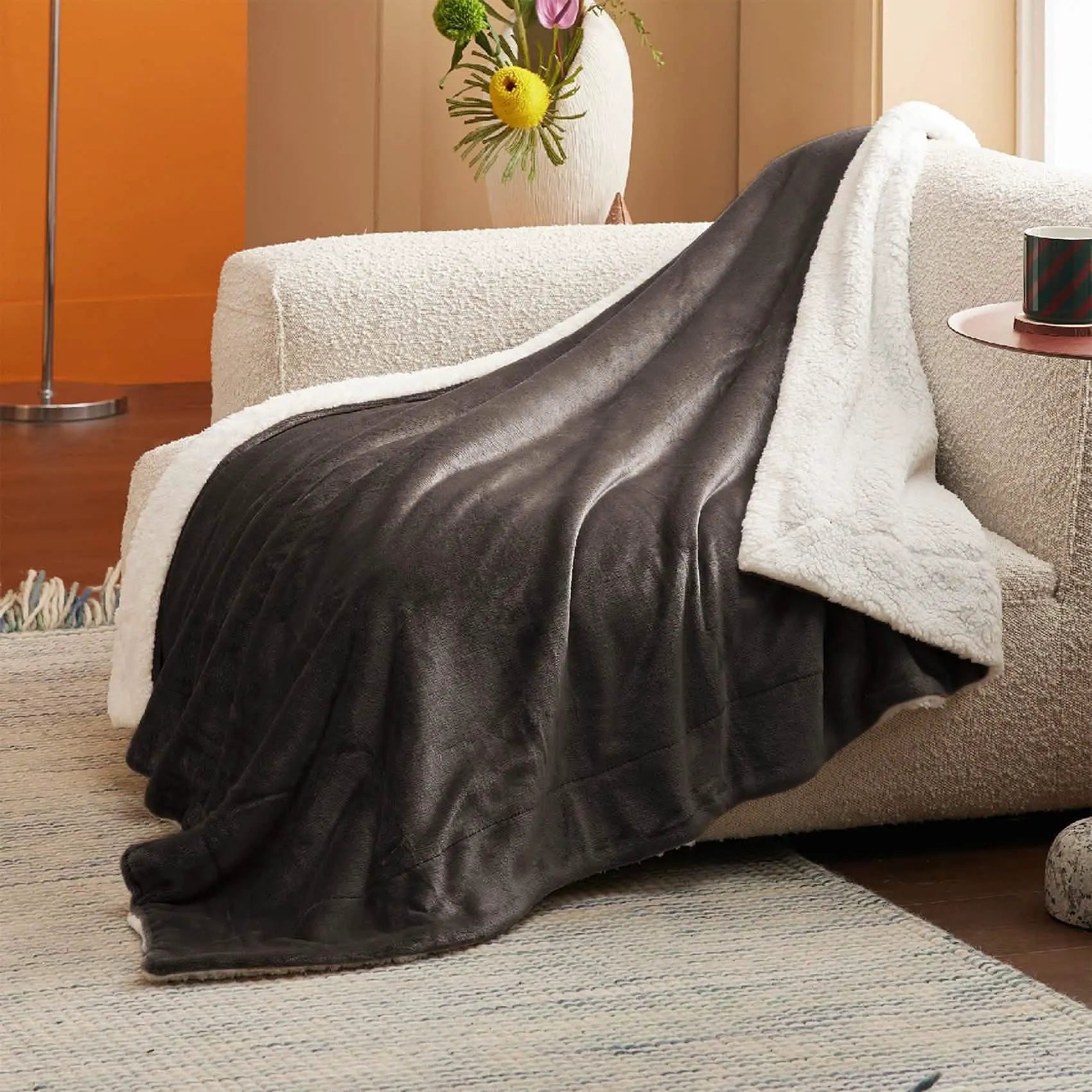 Cozy Sherpa Fleece Throw Blanket