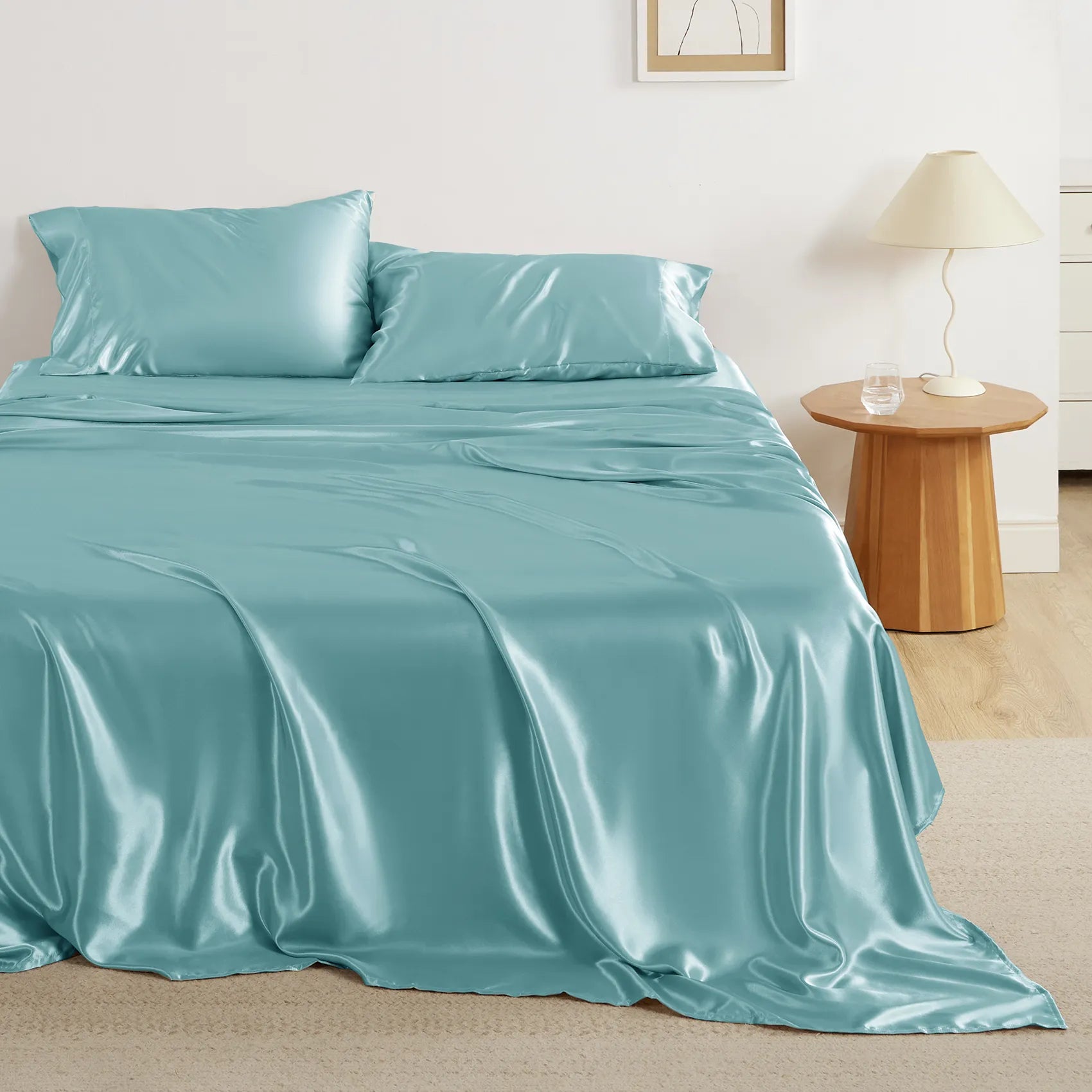 Luxurious Satin Sheet Set