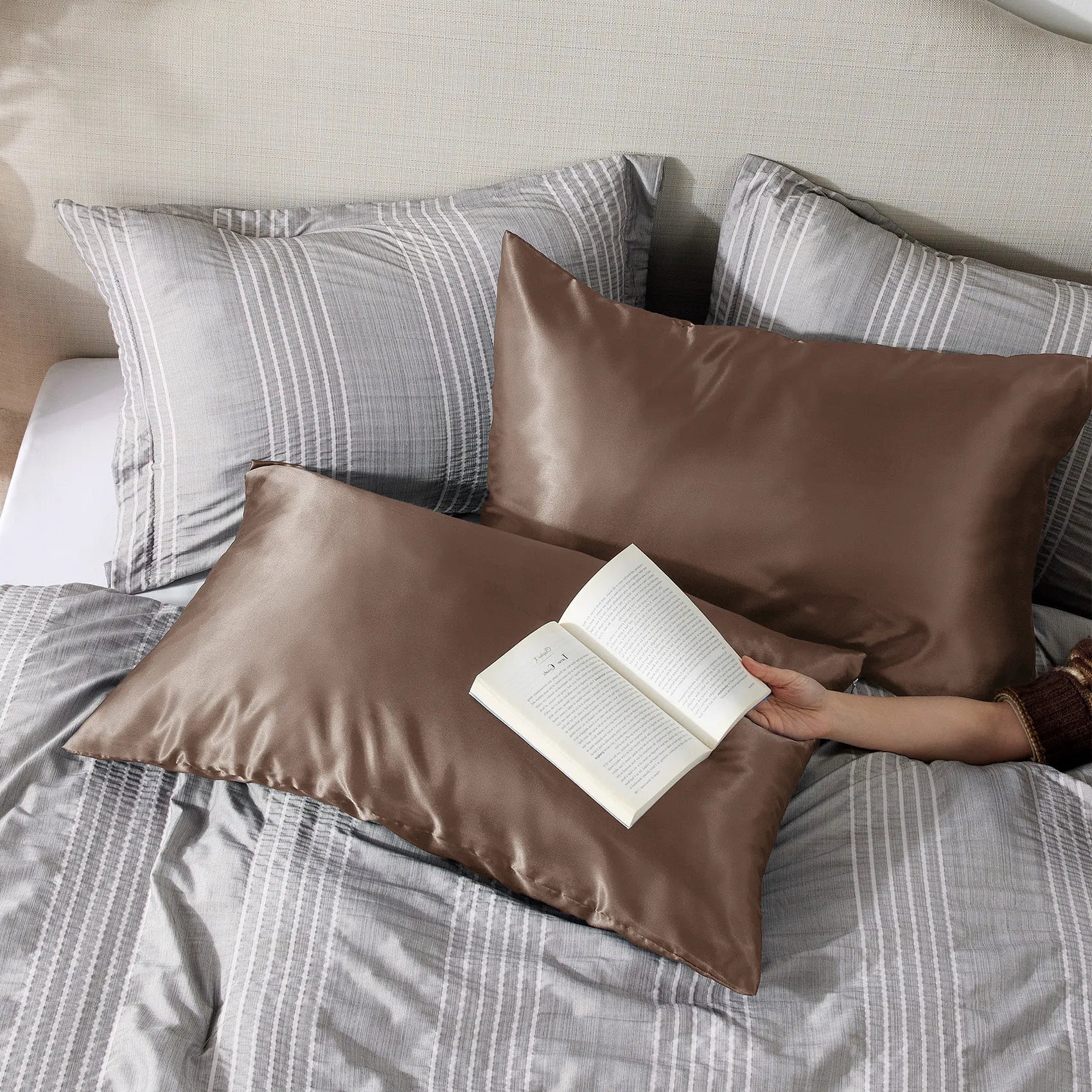 Luxurious Solid Satin Pillowcase
