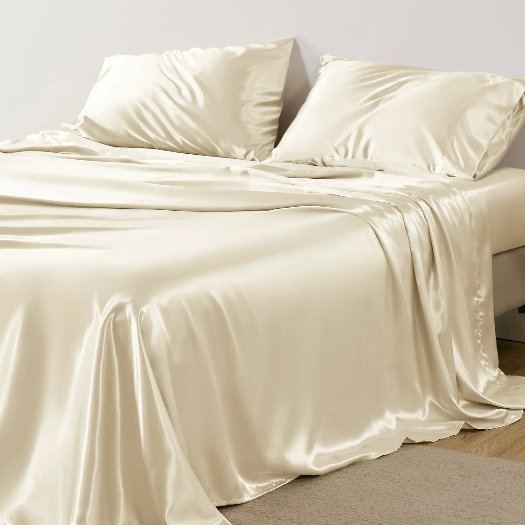 Luxurious Satin Sheet Set