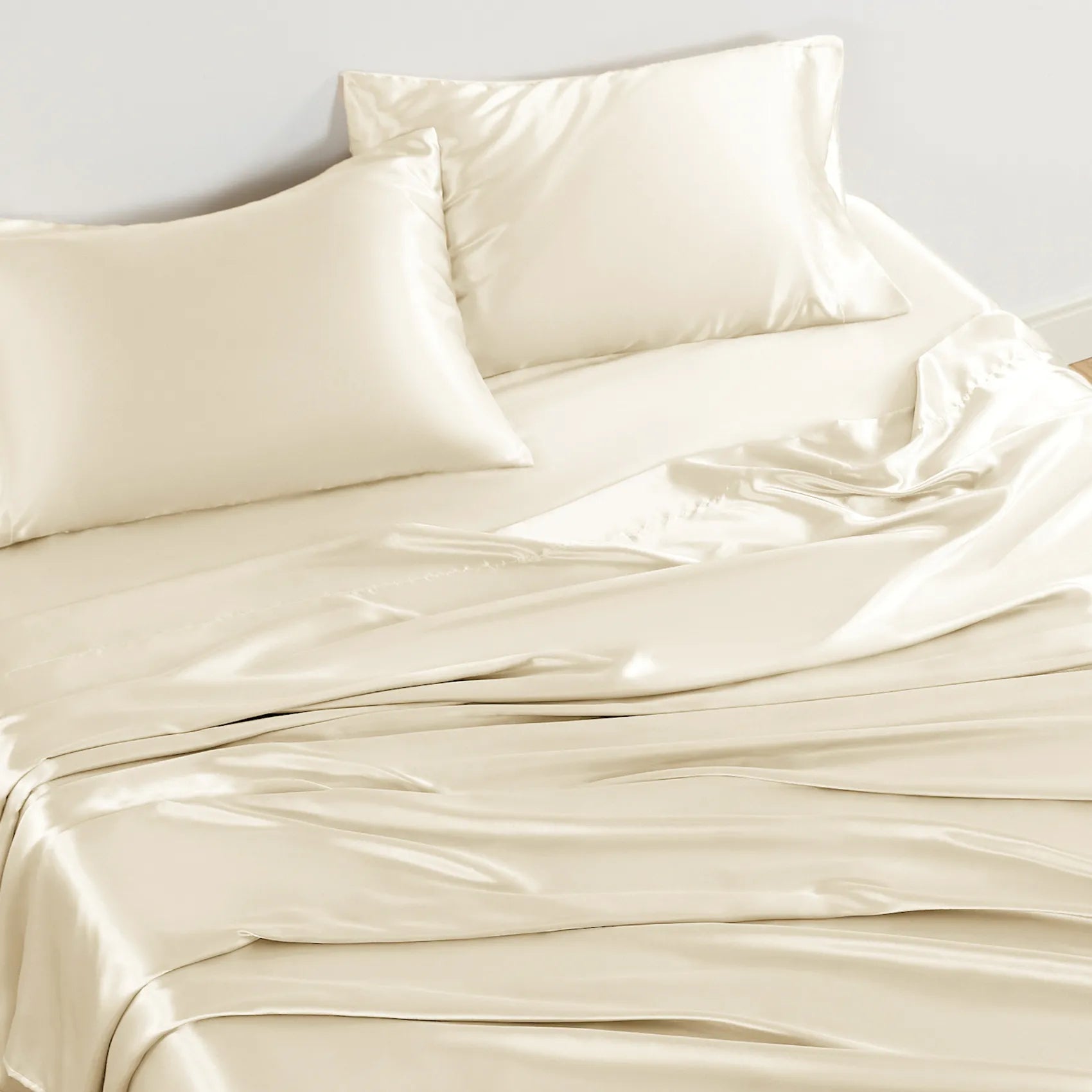 Luxurious Satin Sheet Set
