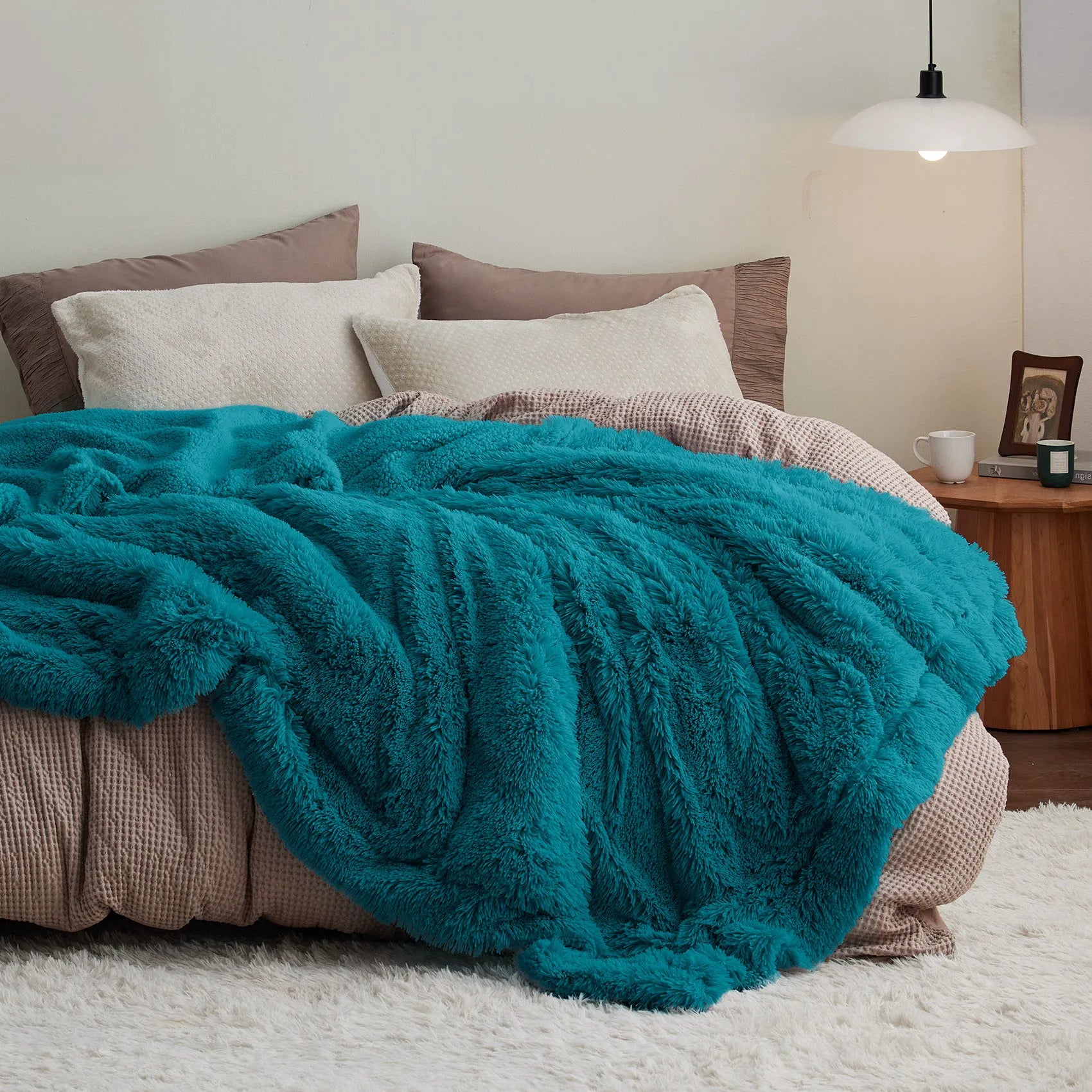 Fuzzy Faux Fur Throw Blanket
