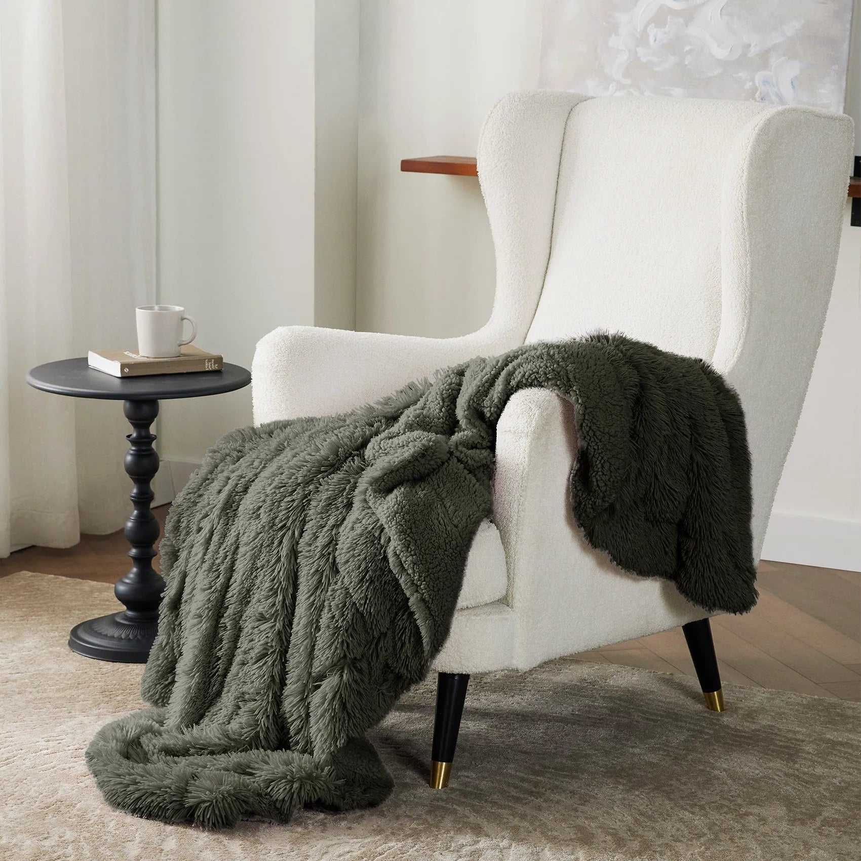Fuzzy Faux Fur Throw Blanket