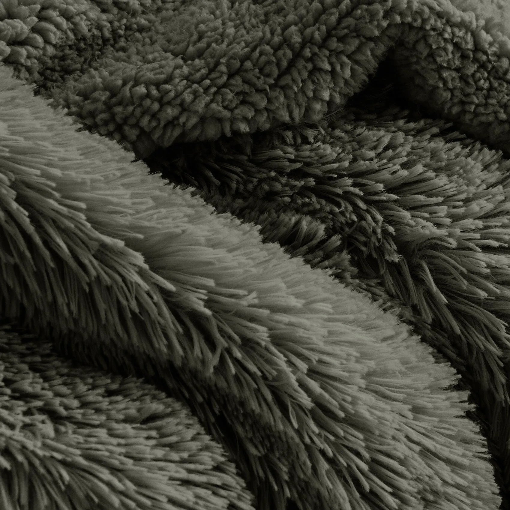 Fuzzy Faux Fur Throw Blanket