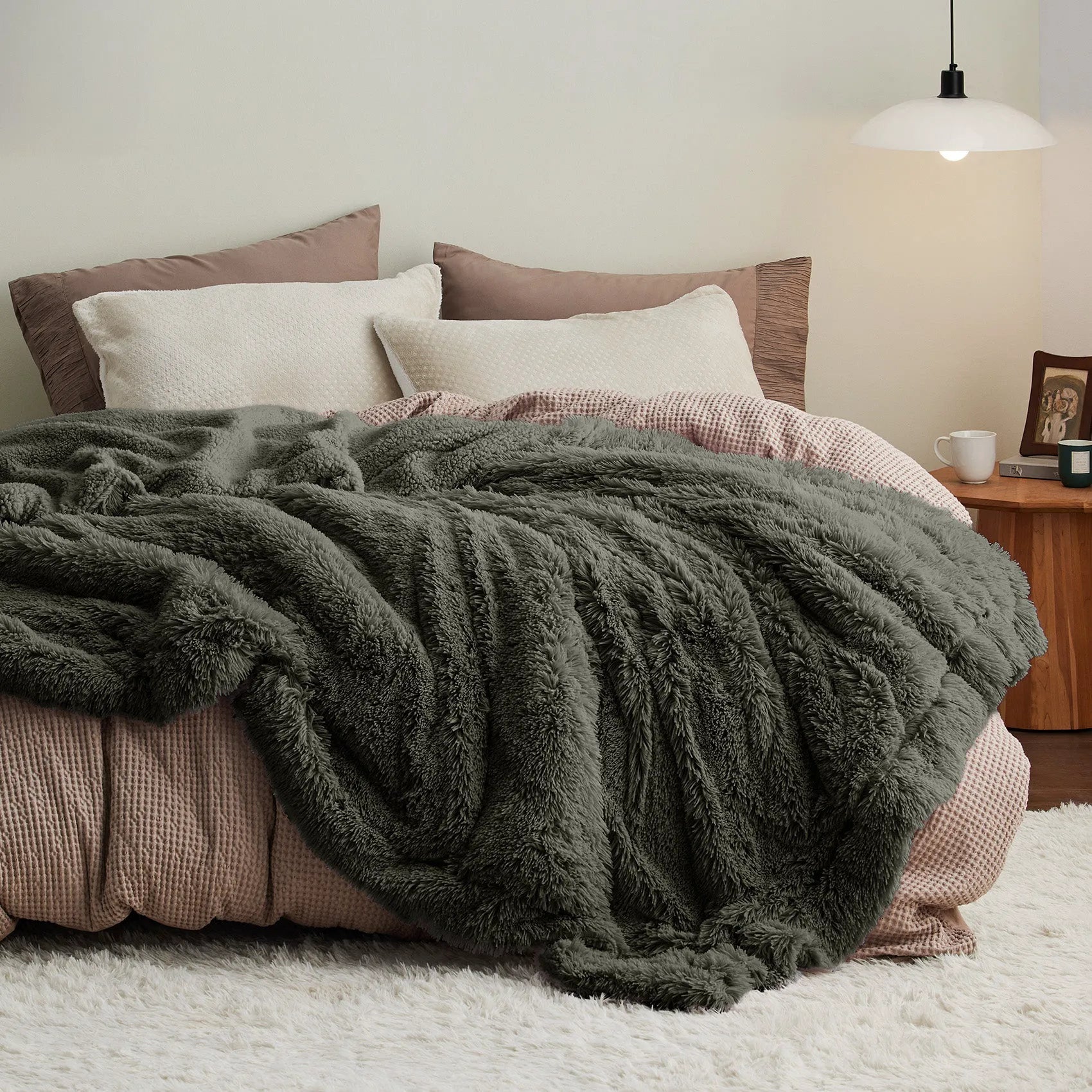 Fuzzy Faux Fur Throw Blanket
