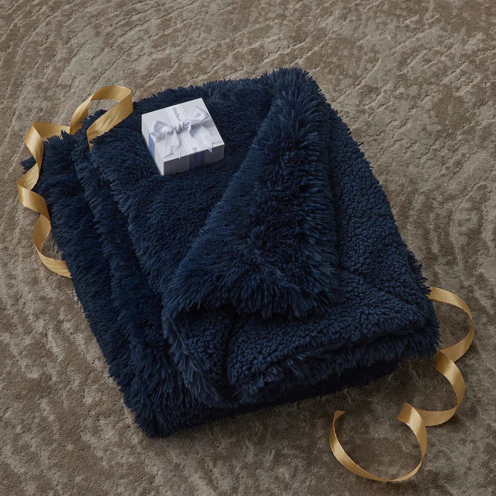 Fuzzy Faux Fur Throw Blanket