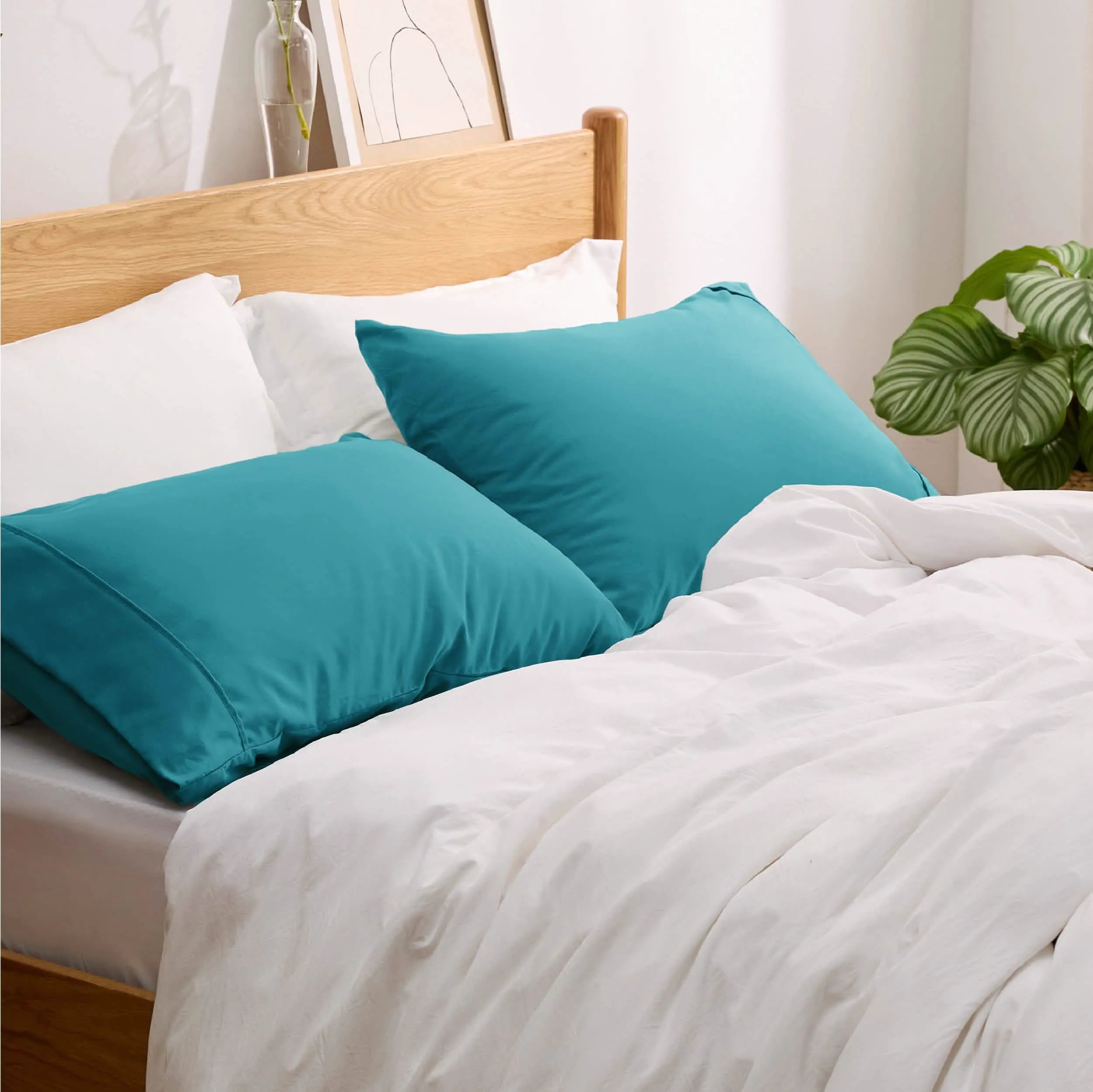 Fade & Stain Resistant Microfiber Pillowcase