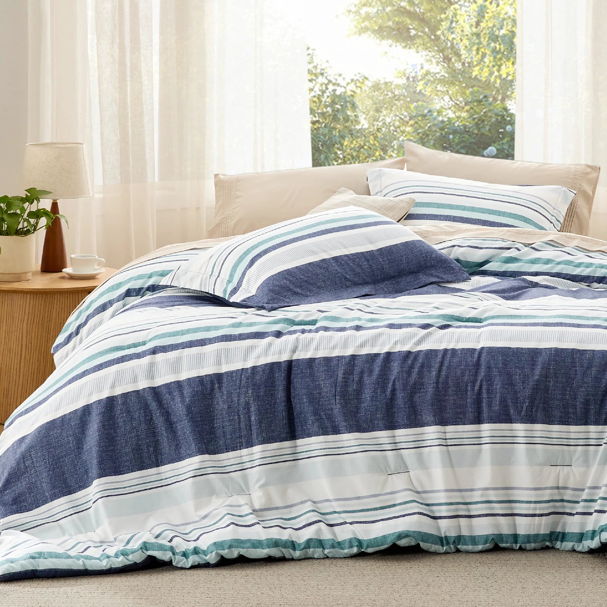 Vintage Botanical Comforter Set