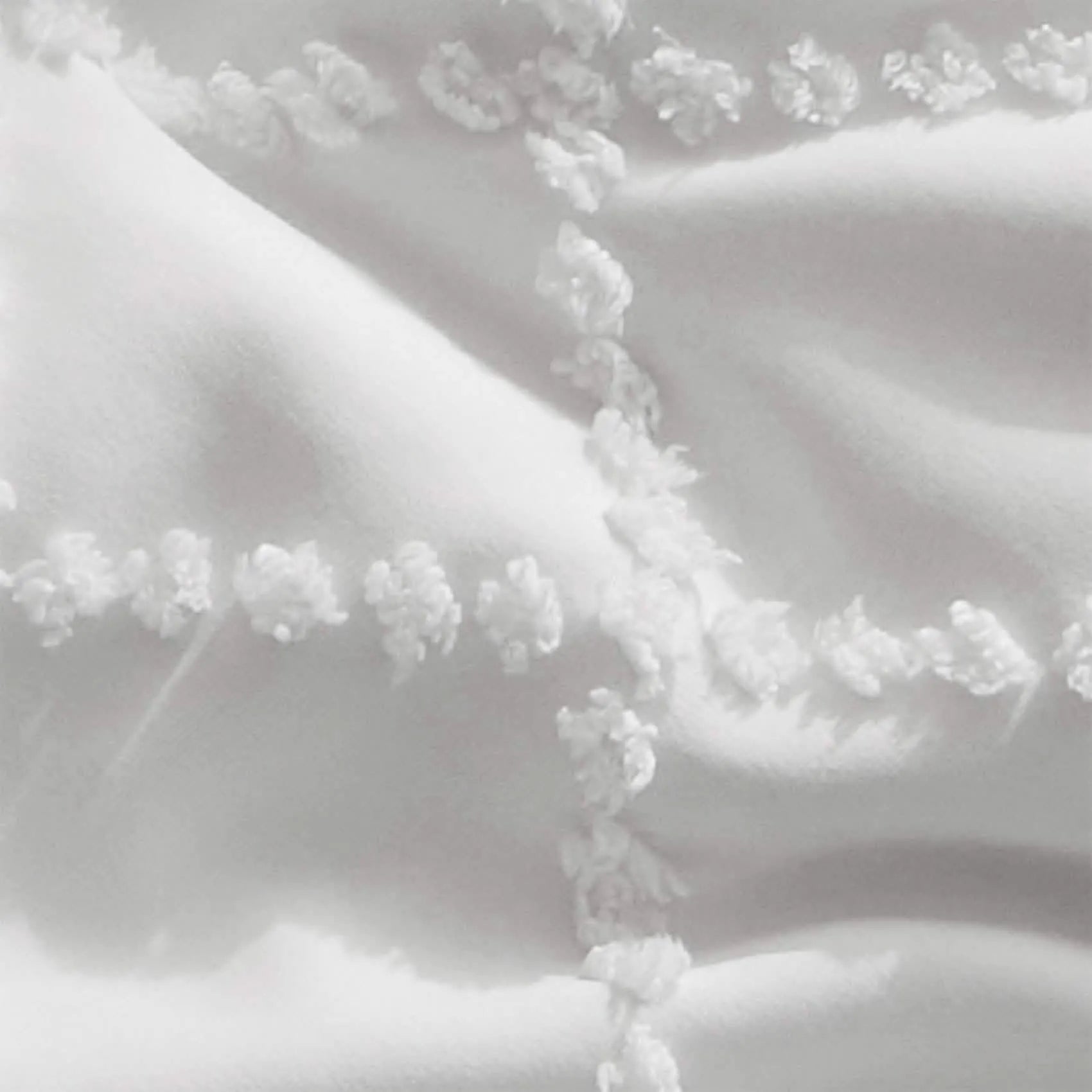 Tufted Embroidery Comforter Set