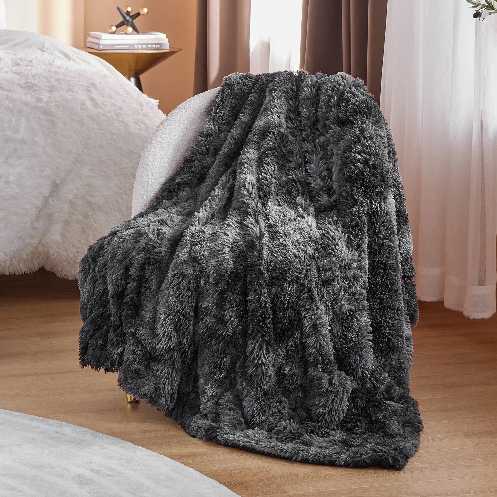 Fuzzy Faux Fur Throw Blanket